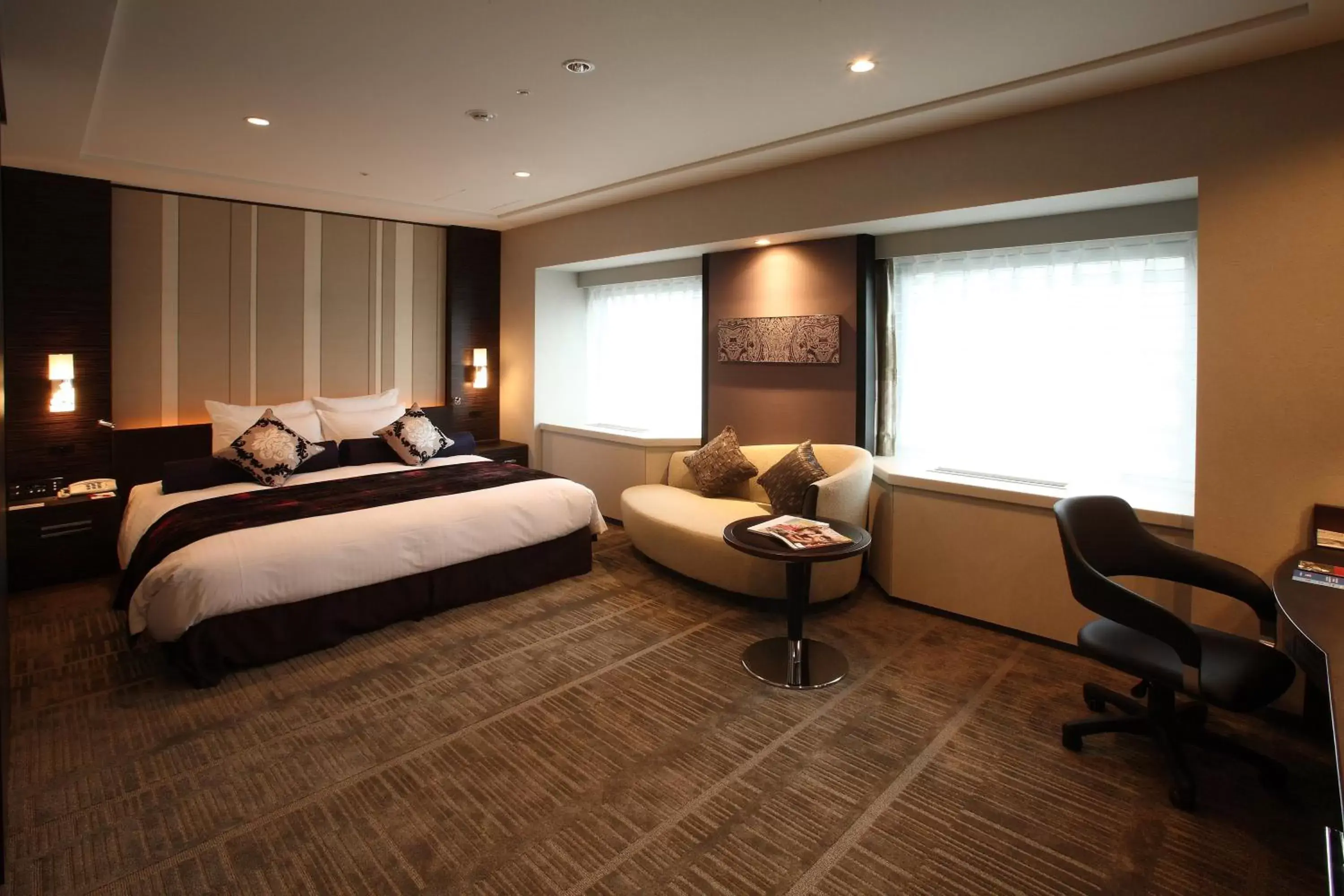 Photo of the whole room in ANA Crowne Plaza Fukuoka, an IHG Hotel