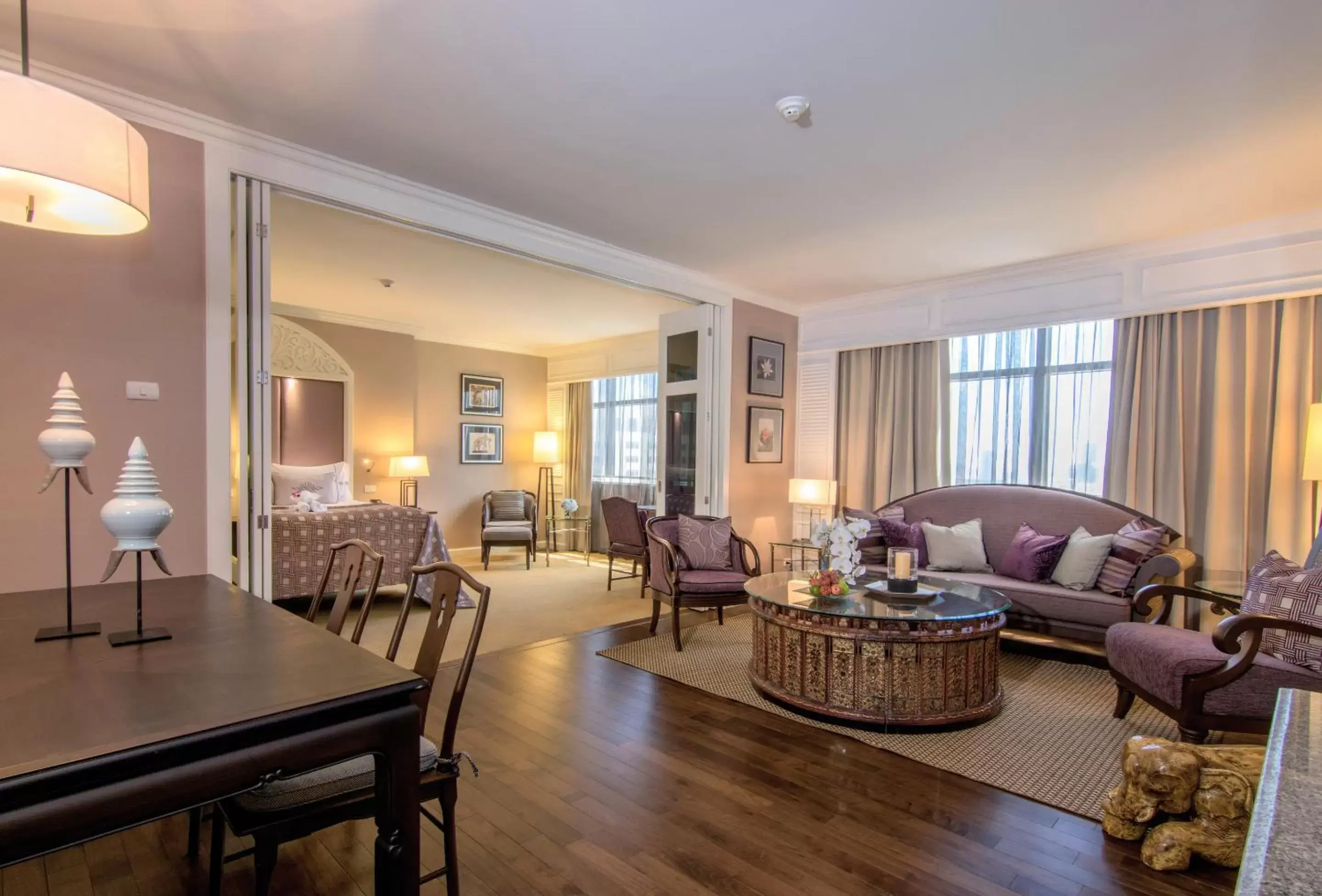 Honeymoon Suite in The Sukosol Hotel Honeymoon Suite in The Sukosol Hotel