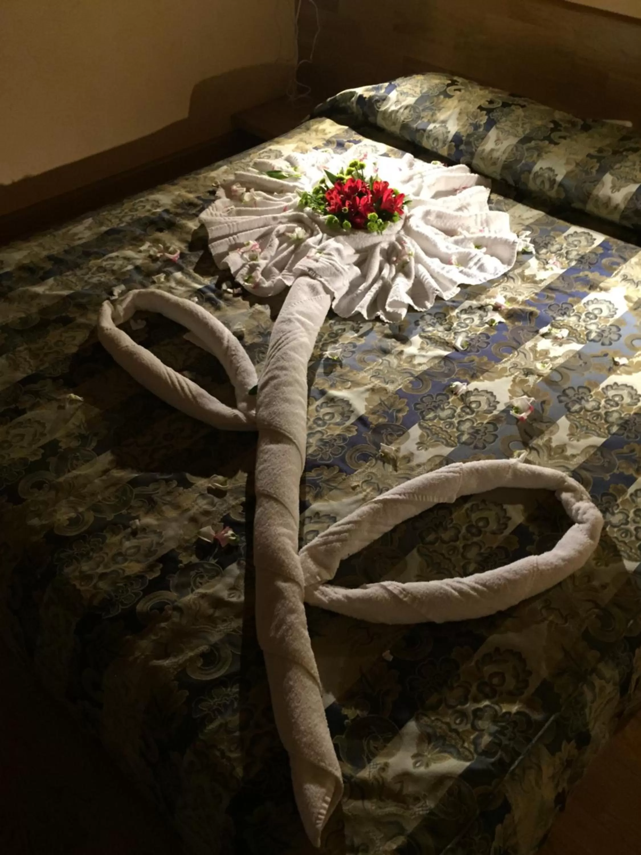 Decorative detail, Bed in Hotel Concordia
