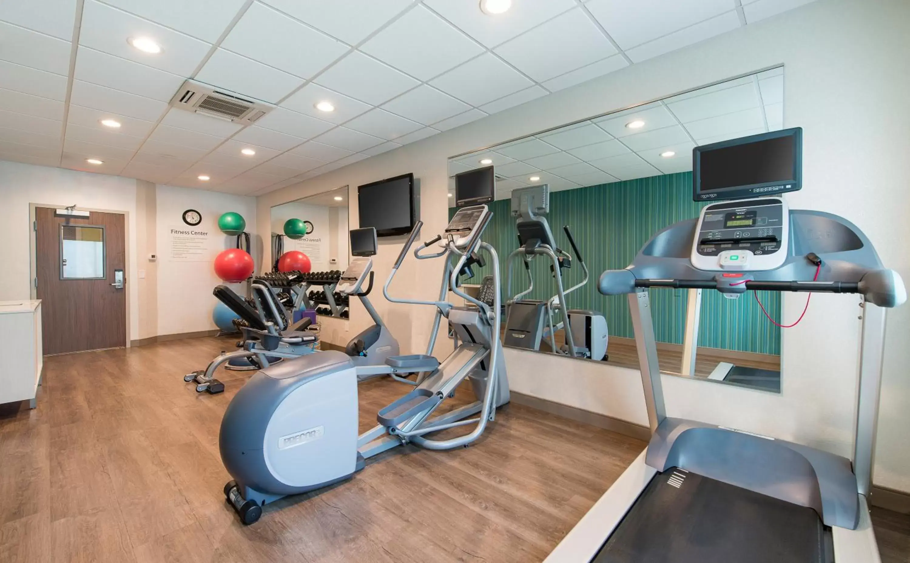 Fitness centre/facilities, Fitness Center/Facilities in Holiday Inn Express & Suites Columbia-I-26 @ Harbison Blvd, an IHG Hotel