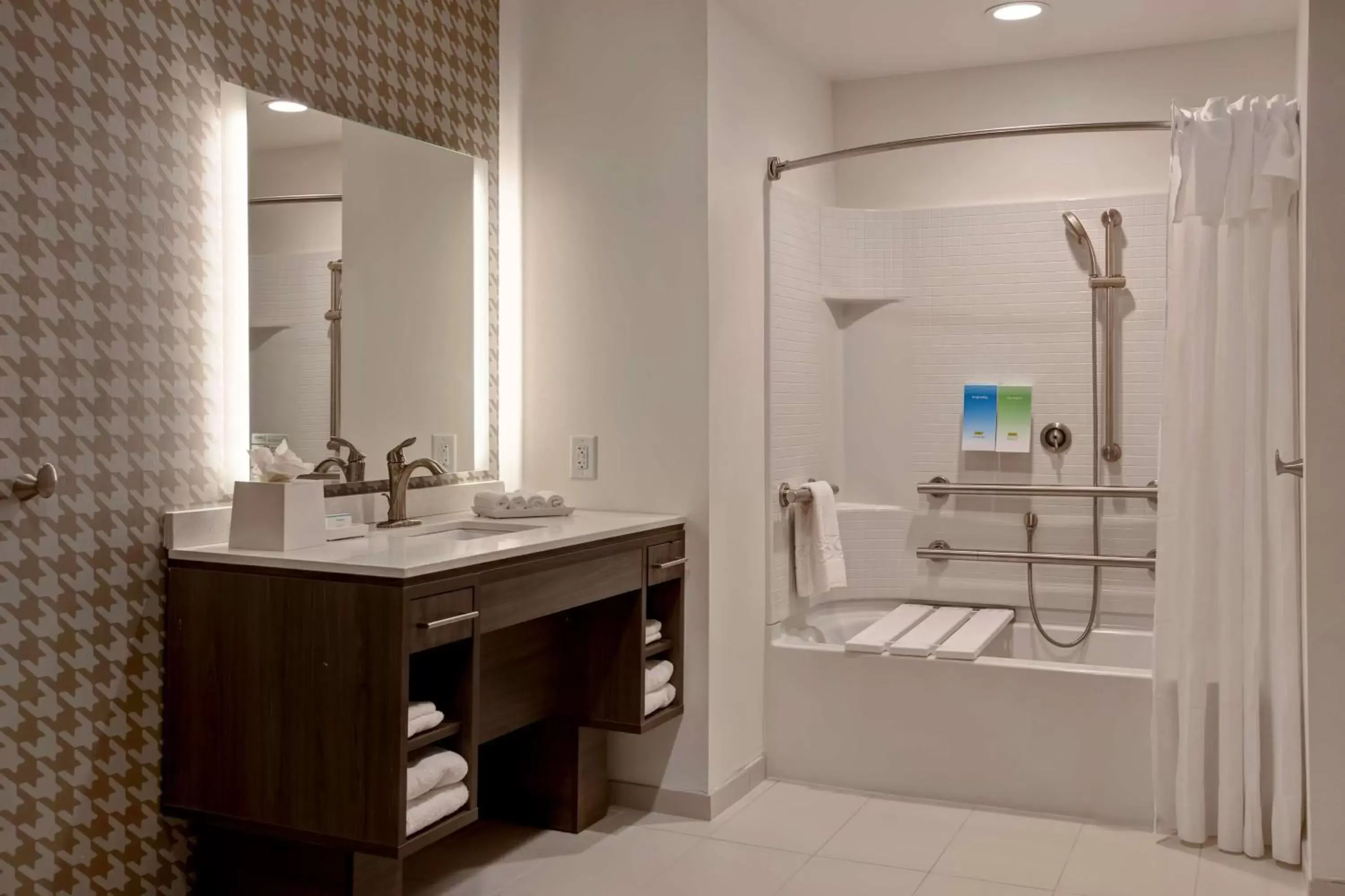 Bathroom in Home2 Suites By Hilton Charlotte Northlake