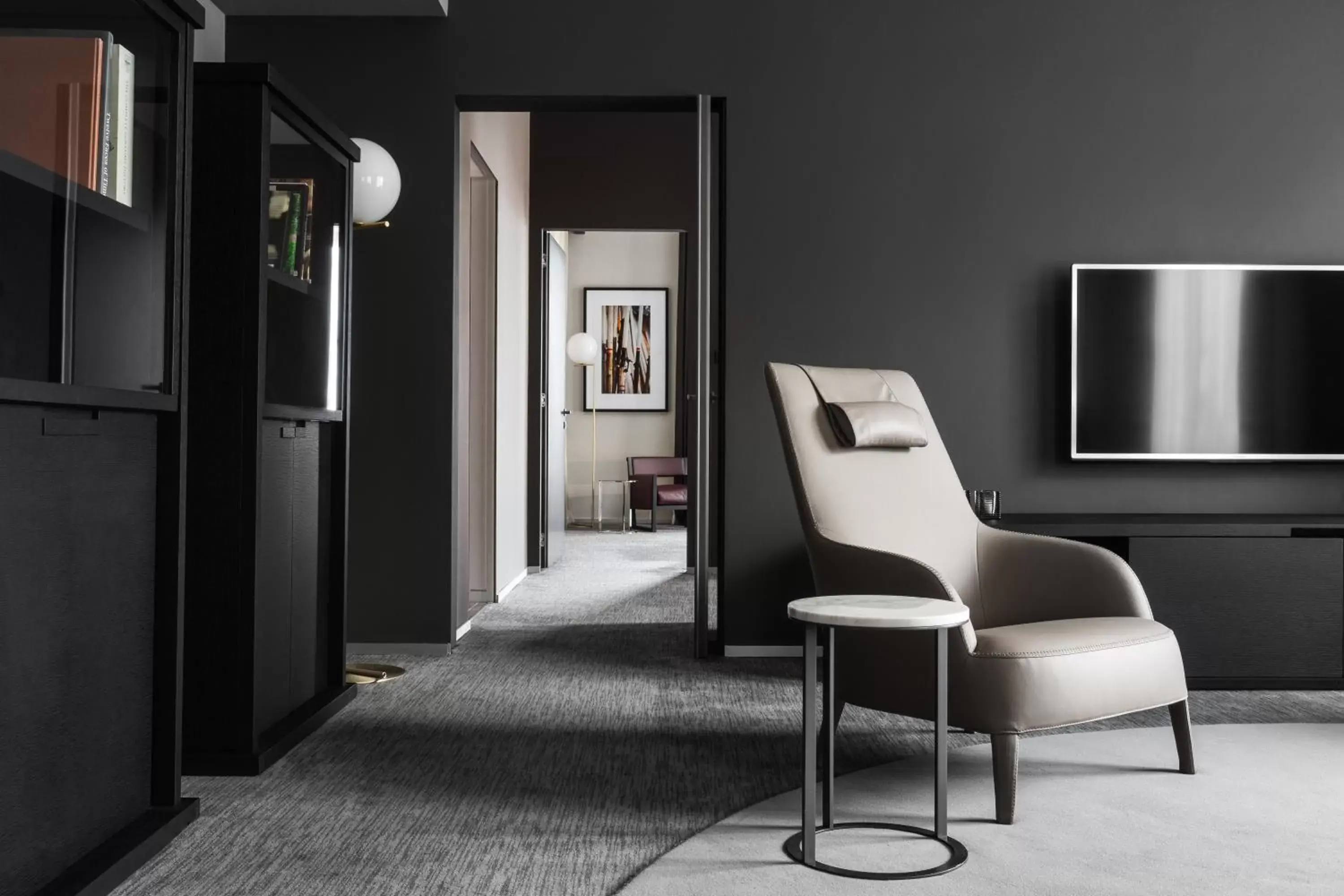 Living room, Seating Area in InterContinental Malta, an IHG Hotel