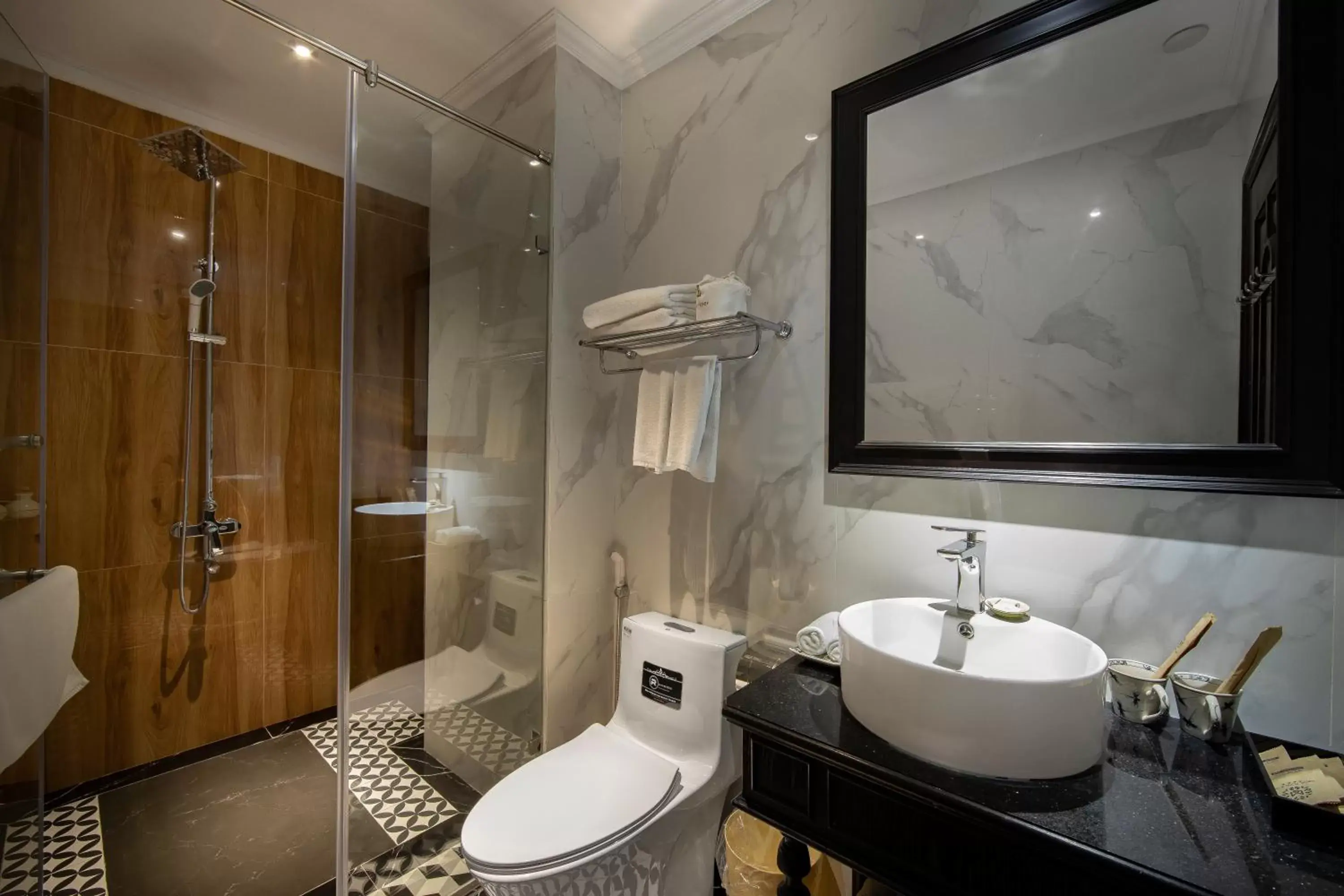 Shower, Bathroom in Hanoi Media Hotel & Spa