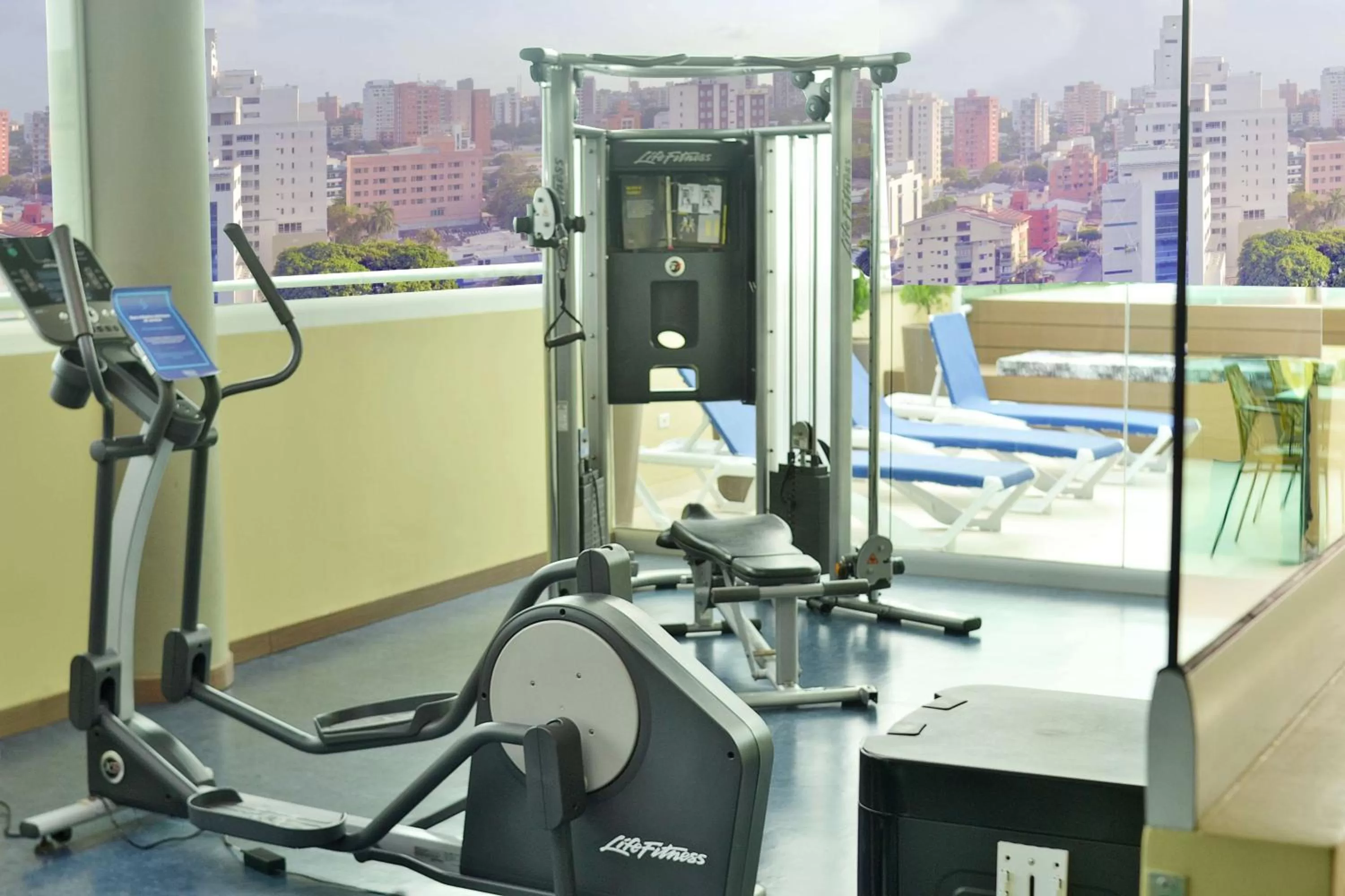 Fitness centre/facilities in Hampton by Hilton Barranquilla
