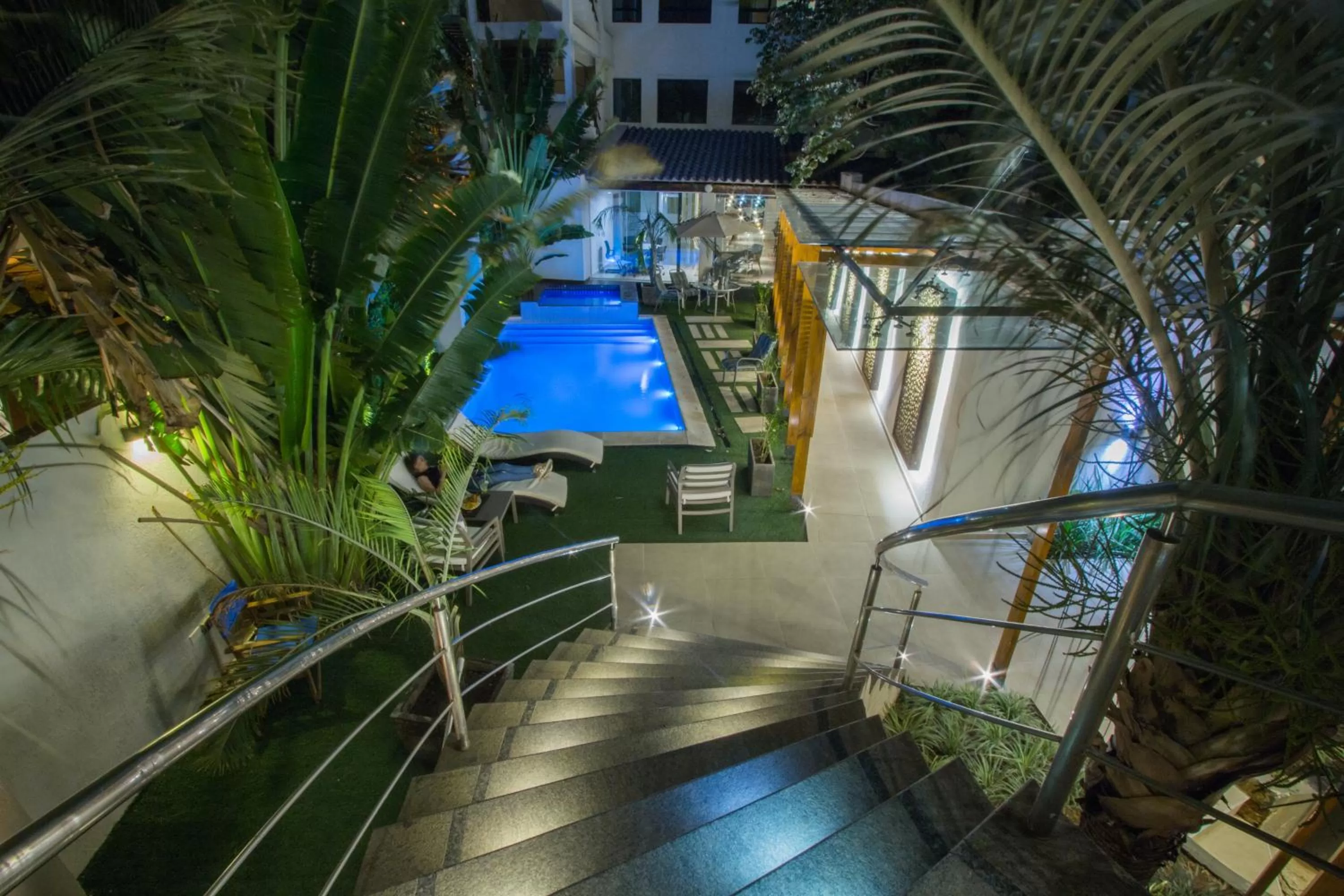 Swimming pool in Hotel Le Pelican