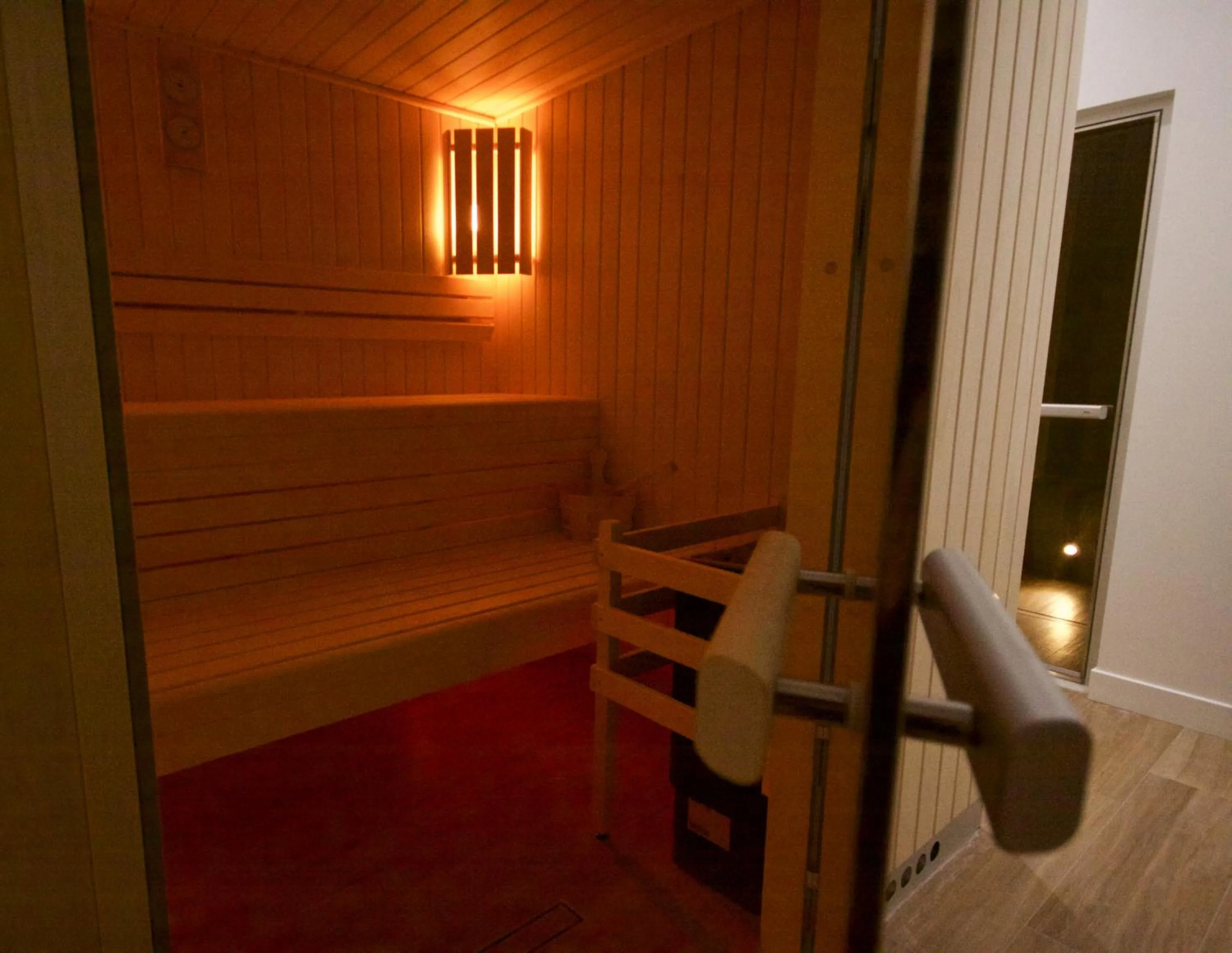 Sauna in Hôtel Brésil Opéra SPA