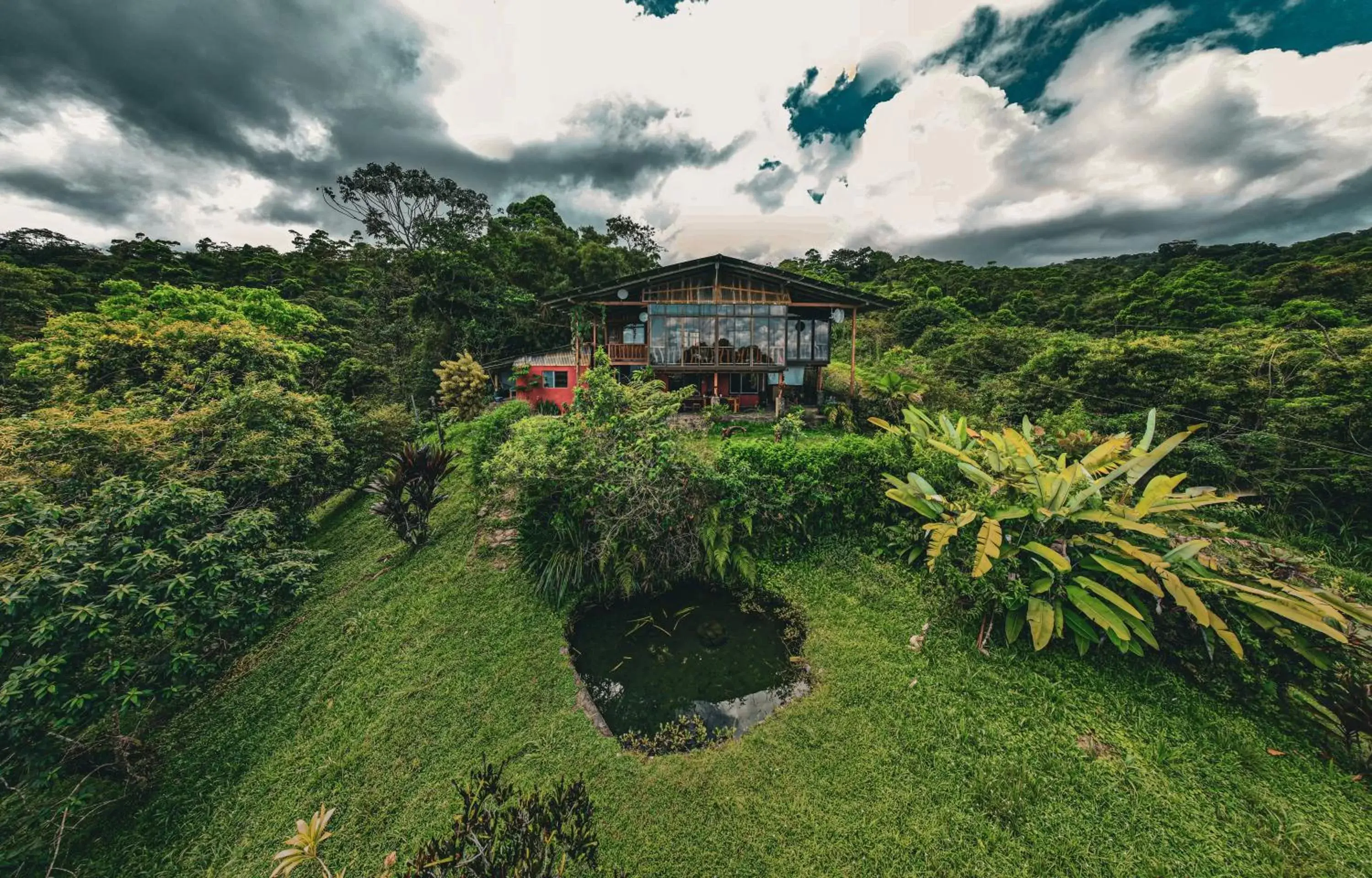 Property Building in Birds & Breakfast Costa Rica