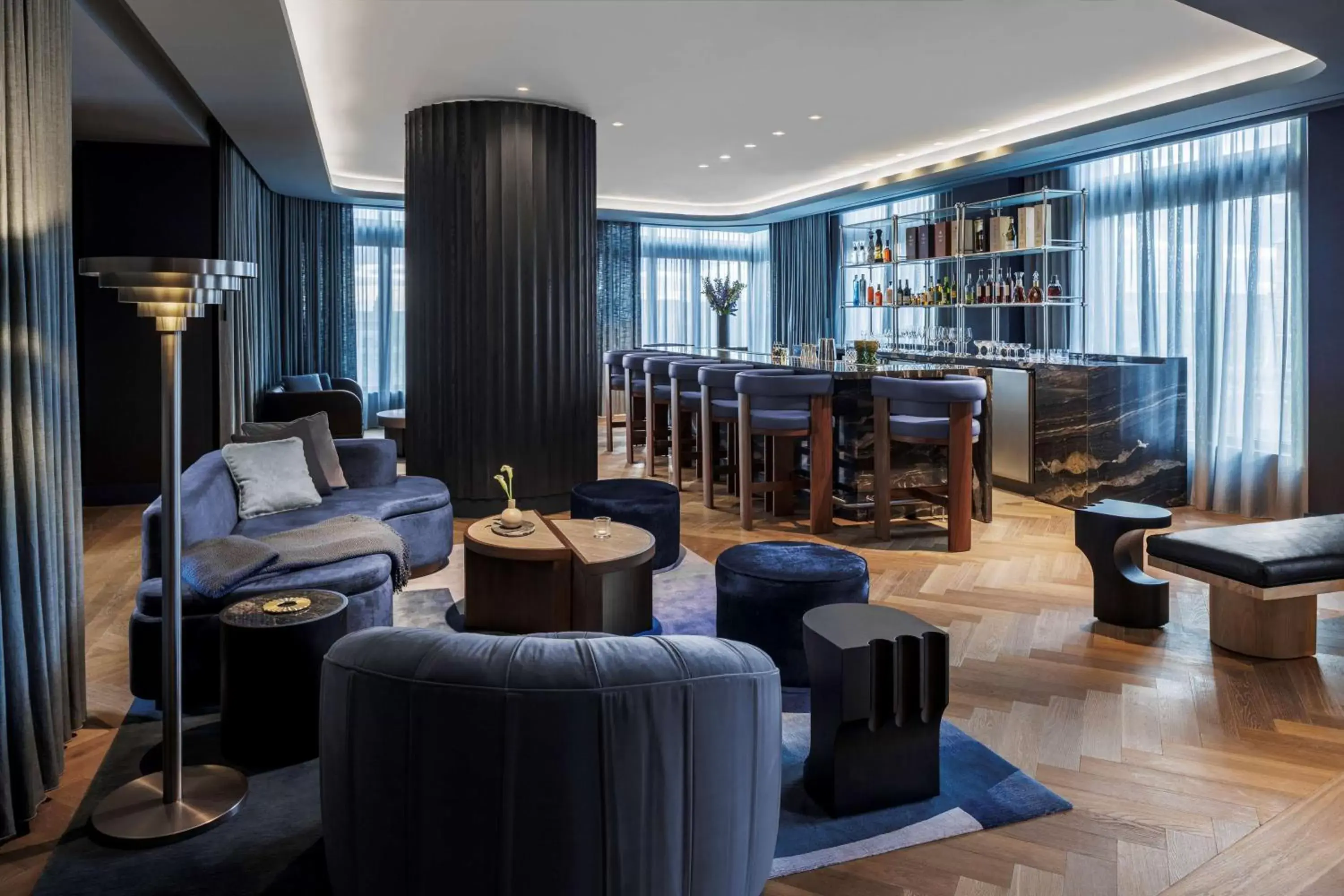 Lounge or bar in The Morrow Washington Dc, Curio Collection By Hilton