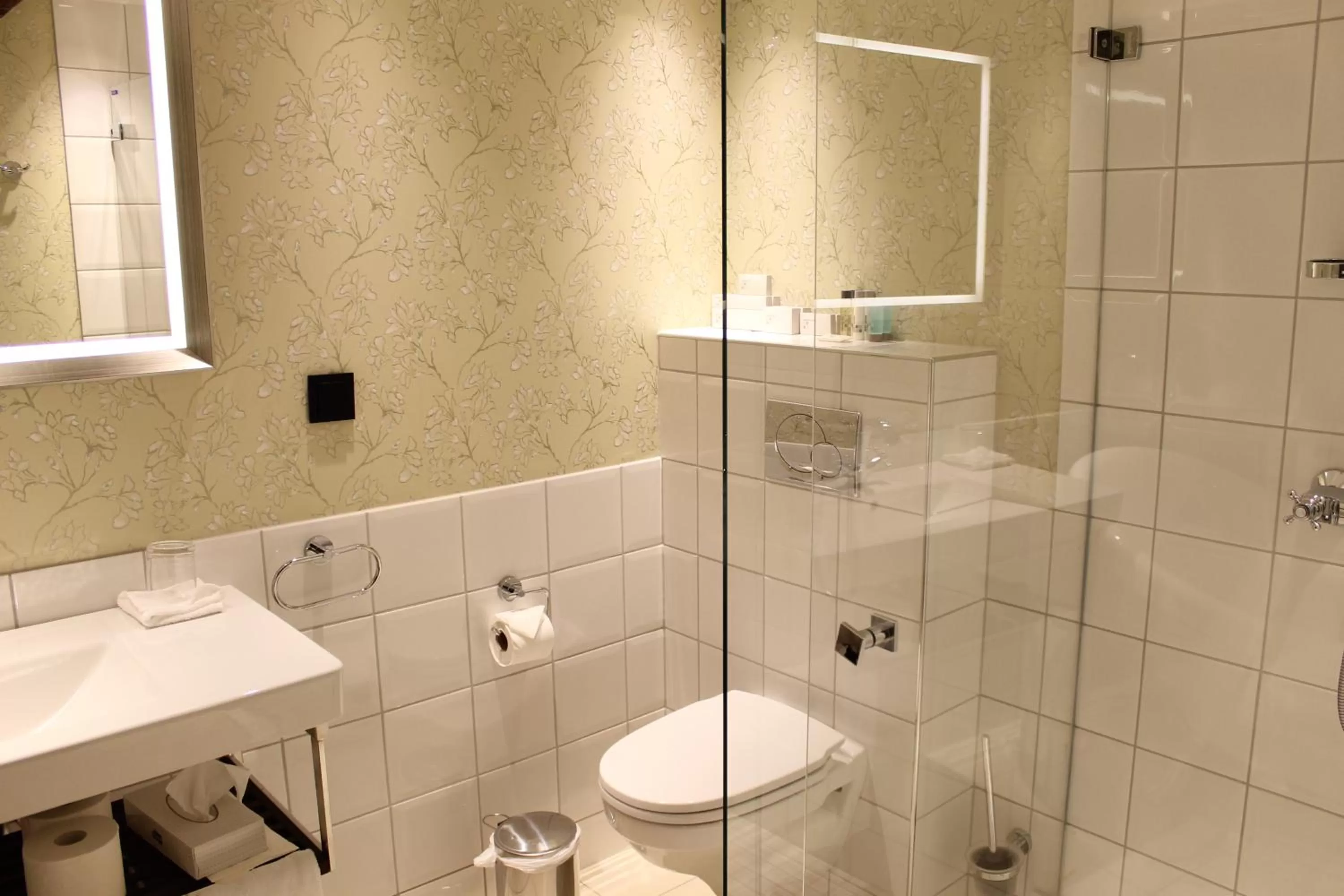 Bathroom in Det Hanseatiske Hotel