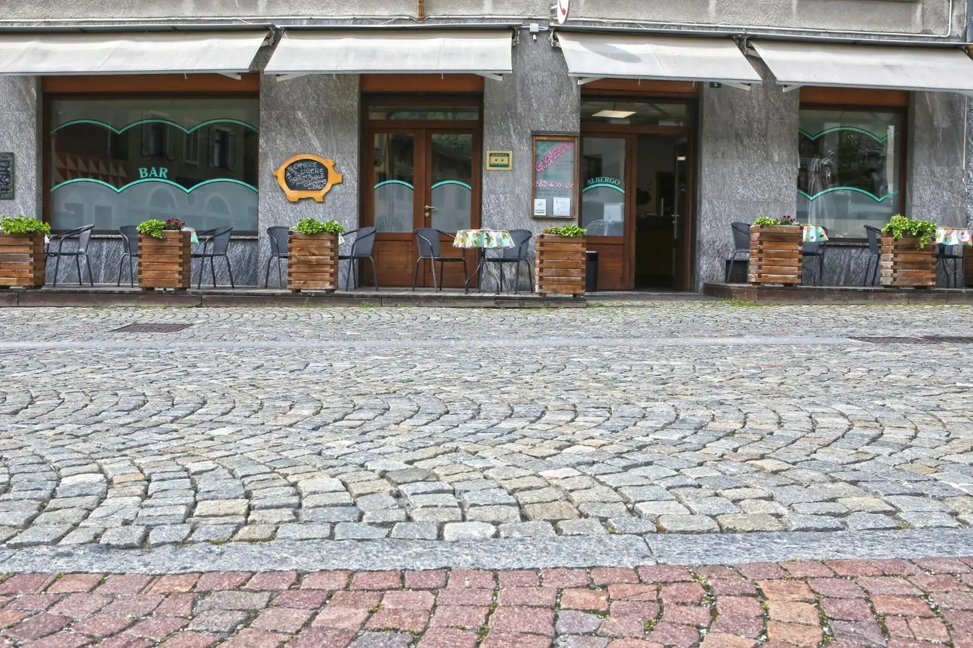 Facade/entrance in Albergo Gusmeroli