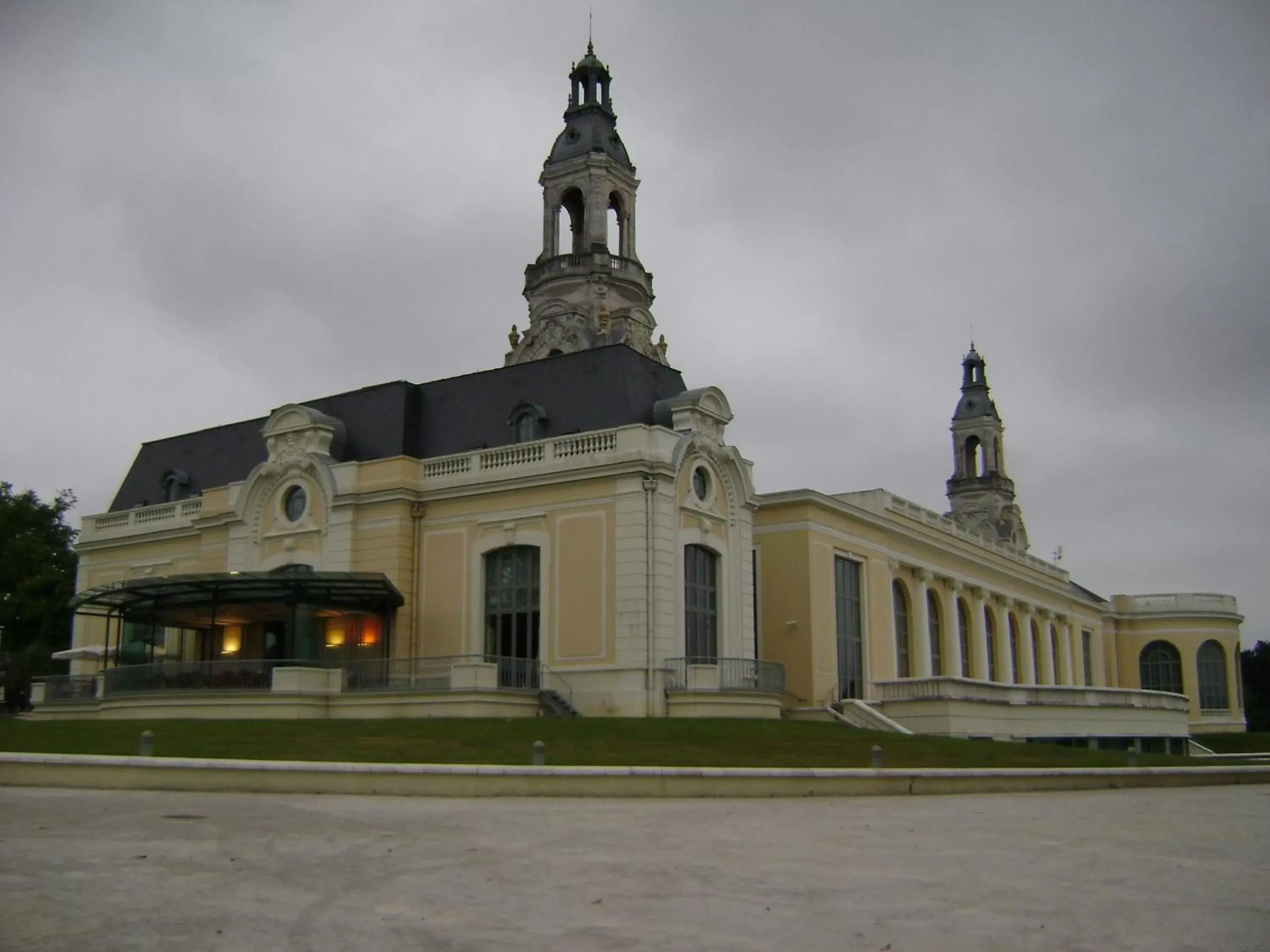 Property Building in Hôtel Adour