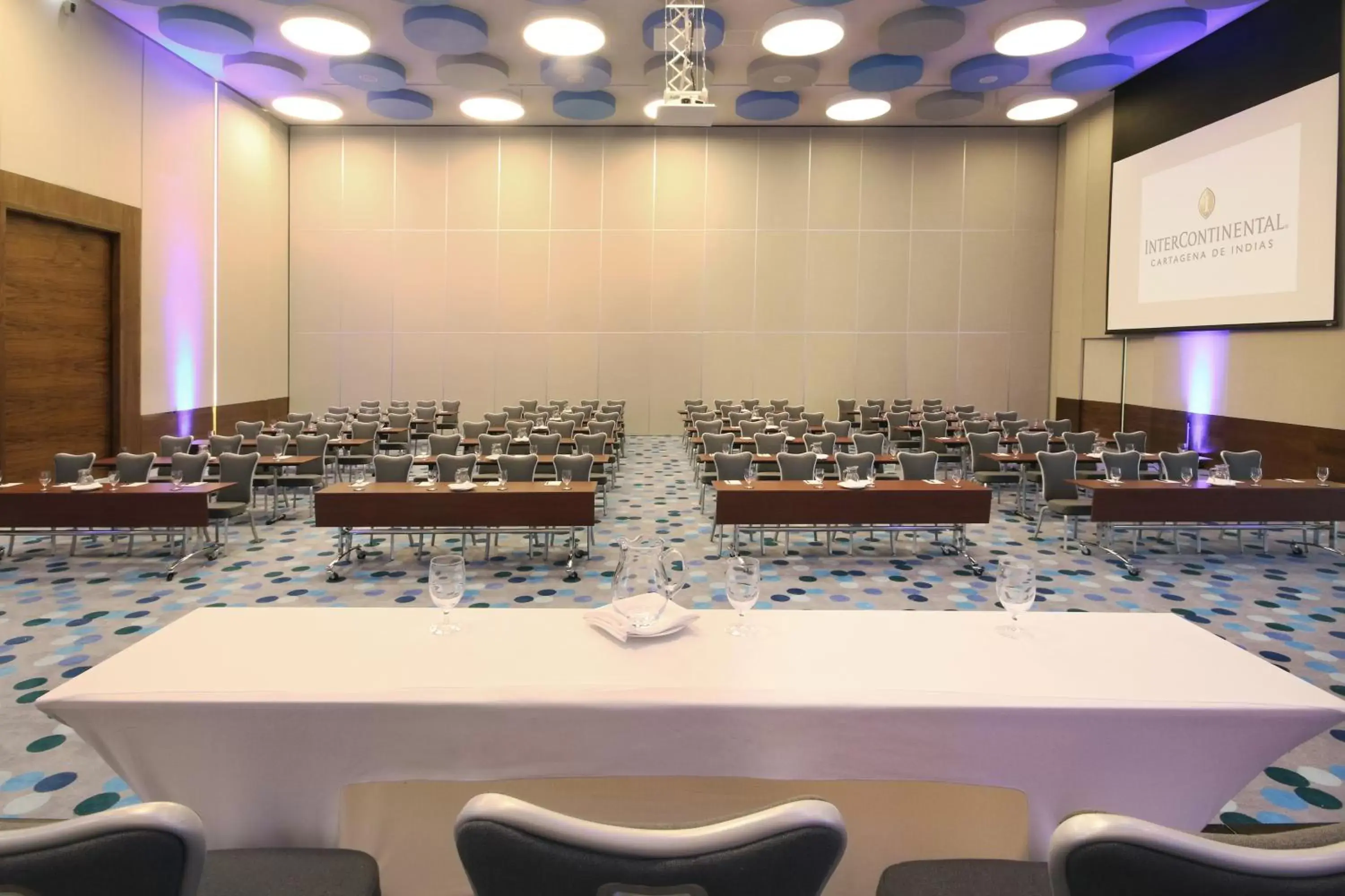 Meeting/conference room in Hotel InterContinental Cartagena, an IHG Hotel