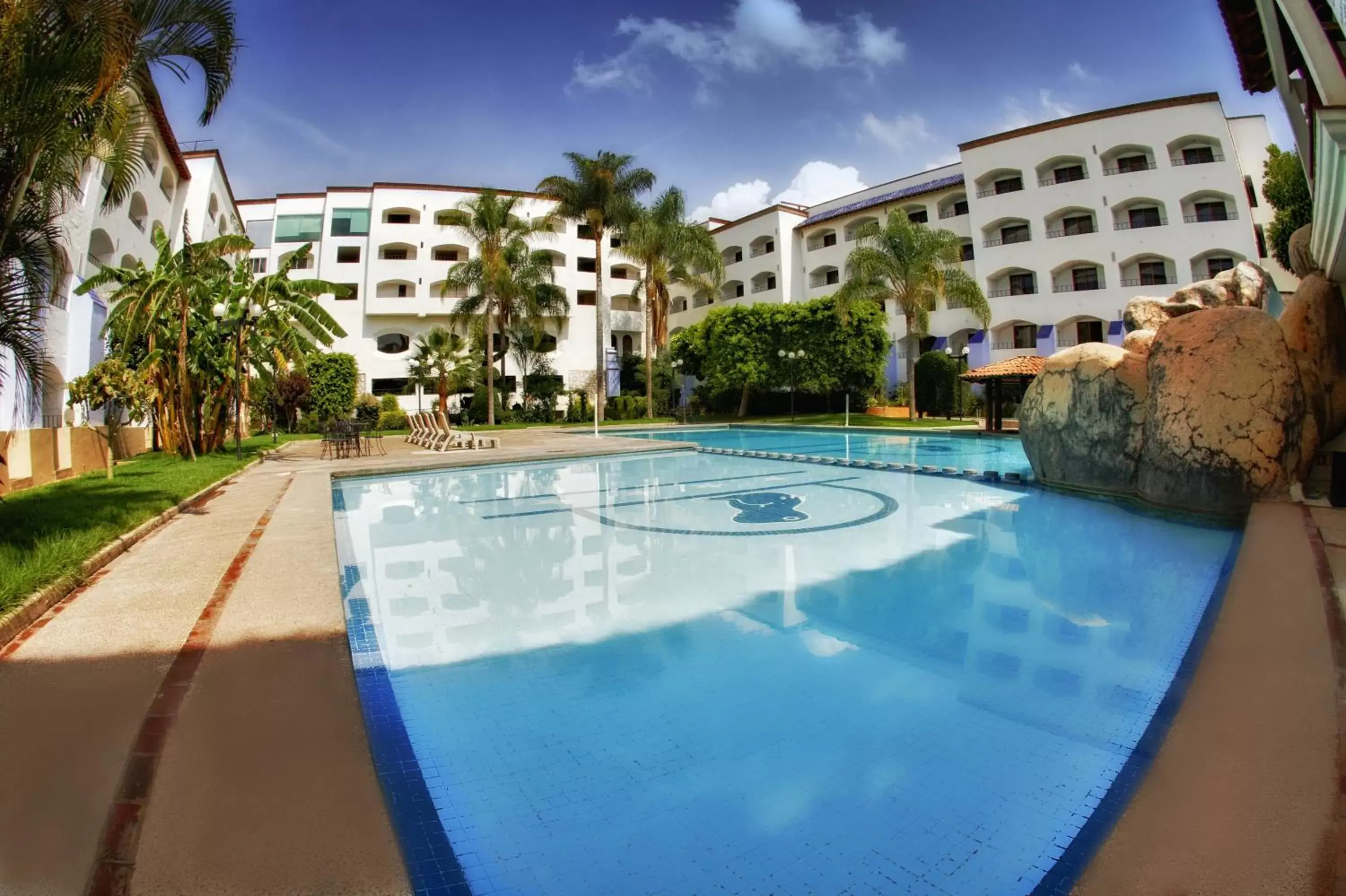 Property building, Swimming Pool in Hotel Gran Plaza & Convention Center