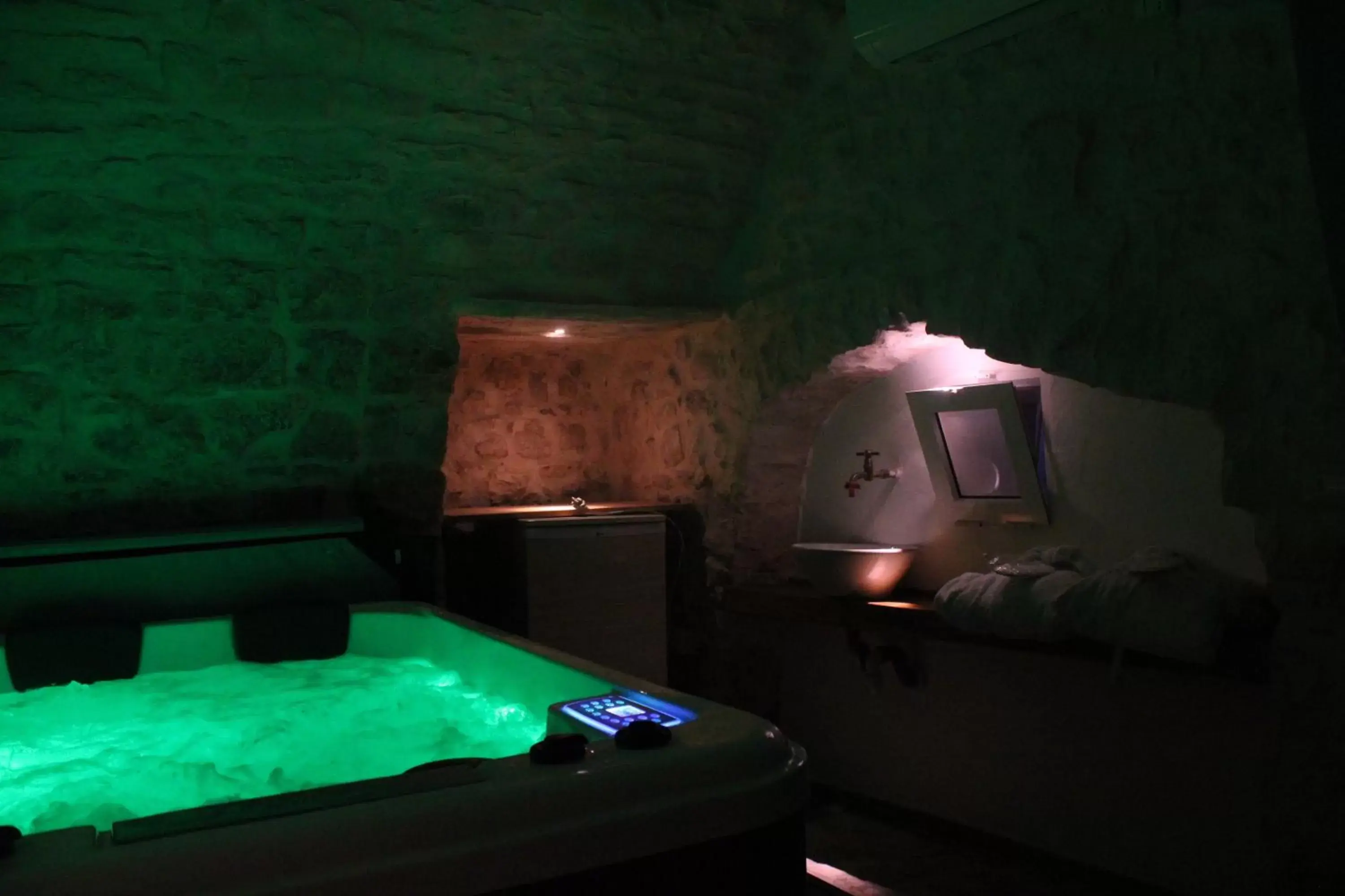 Spa and wellness centre/facilities, Bed in Albergo Diffuso Dimora Rossi