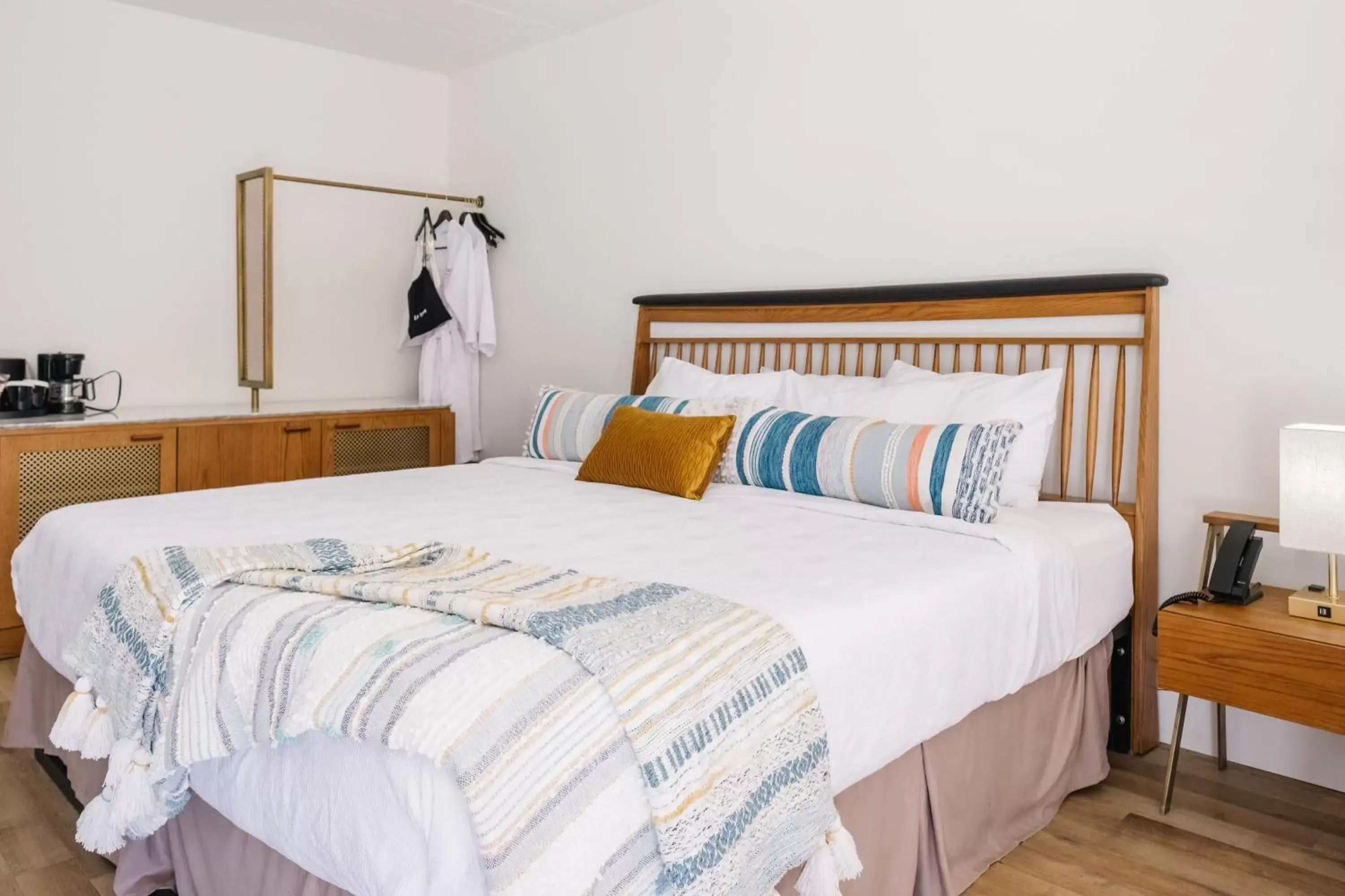 Bedroom, Bed in L3 Oasis Hotel Bedroom, Bed in L3 Oasis Hotel