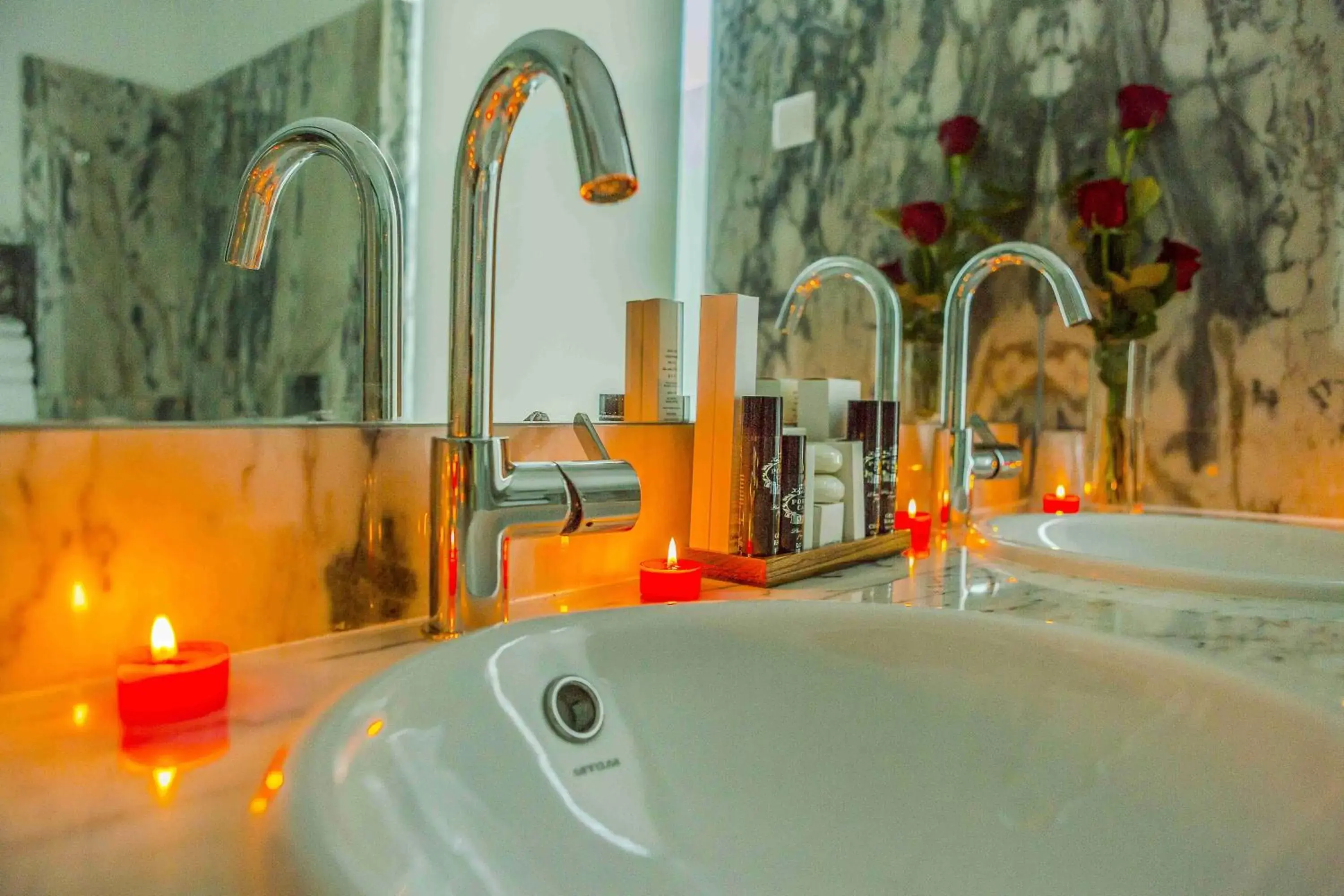 Toilet, Bathroom in Enigma - Nature & Water Hotel