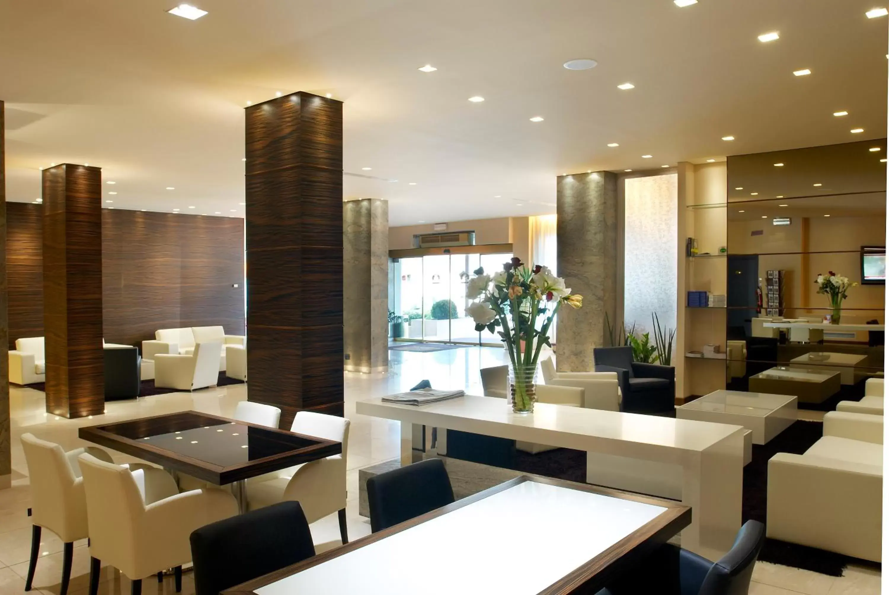 Lobby or reception, Restaurant/Places to Eat in Best Western Hotel Tre Torri