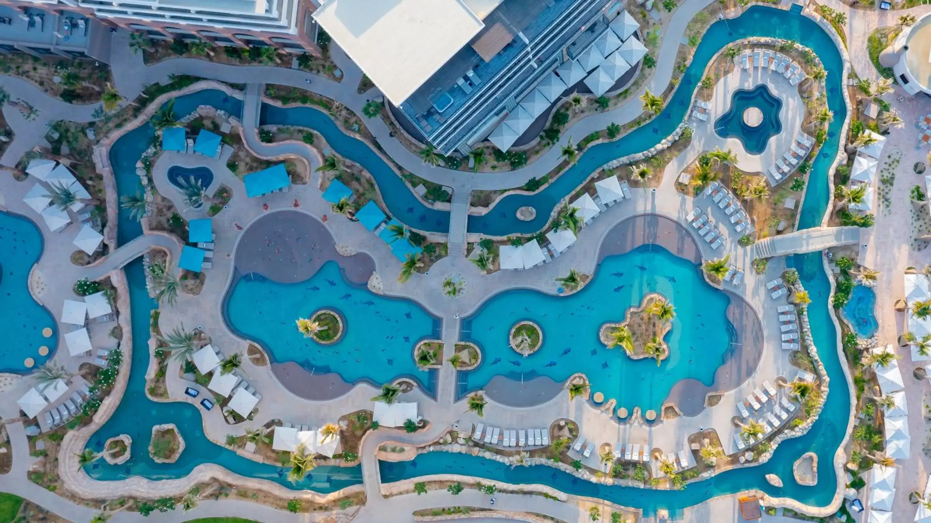 Swimming pool, Bird's-eye View in Villa La Valencia Beach Resort & Spa Los Cabos