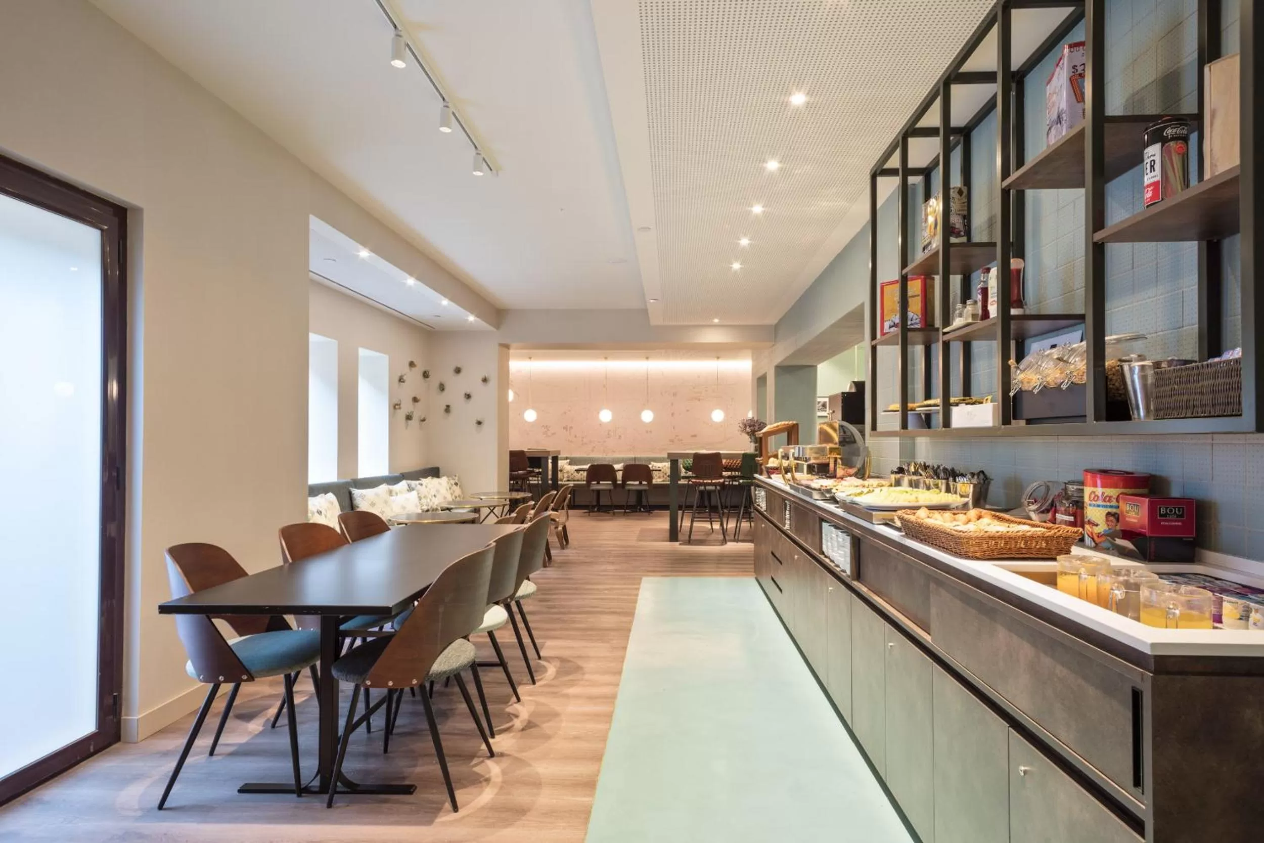 Restaurant/places to eat in Hotel Via Augusta