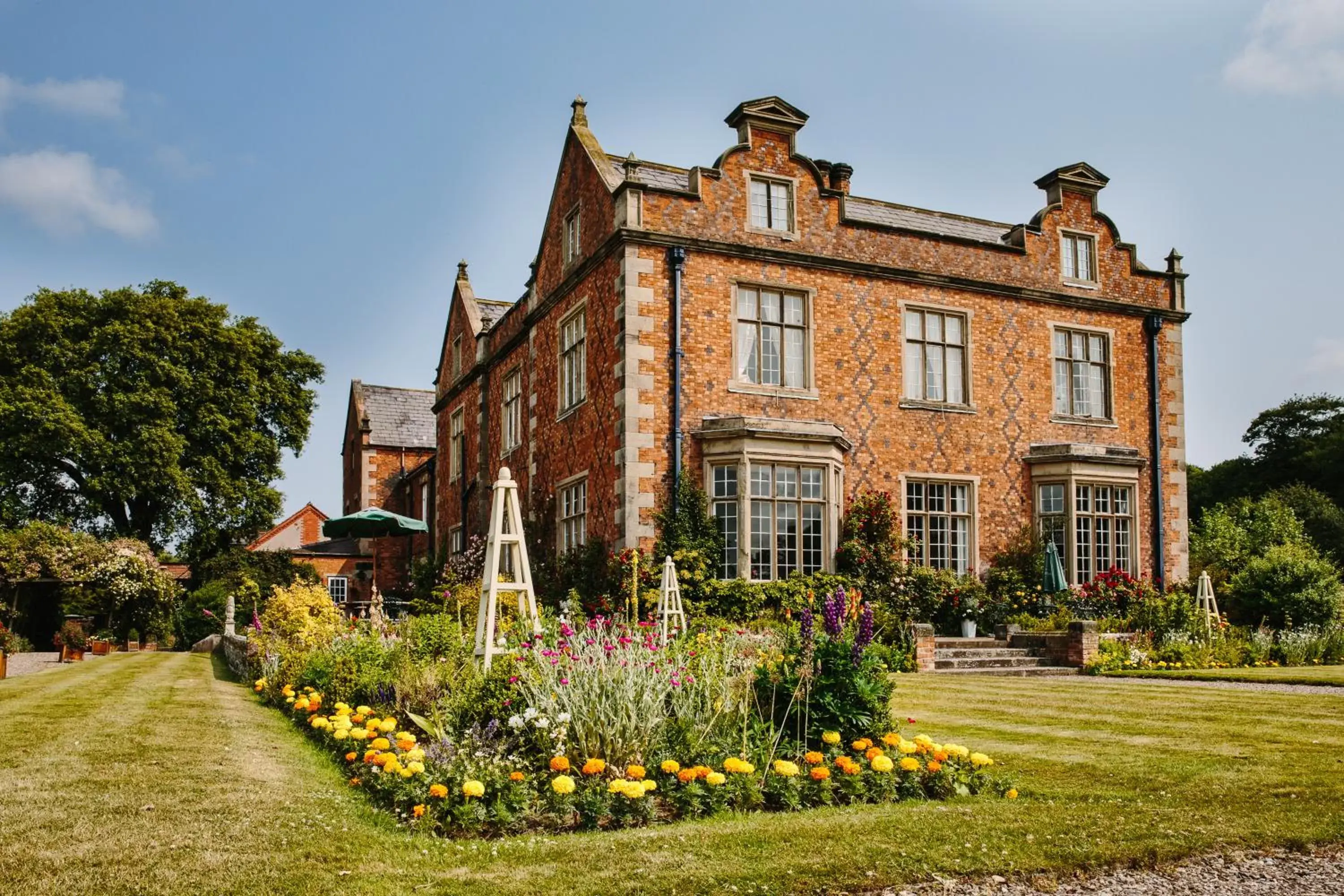 Property Building in Willington Hall Hotel