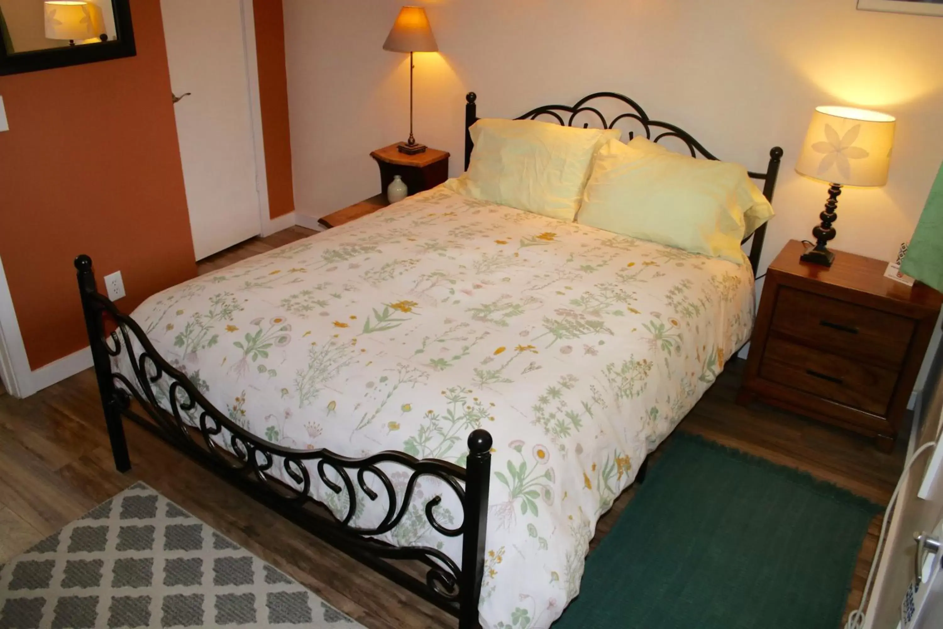 Bed in Mancos Inn