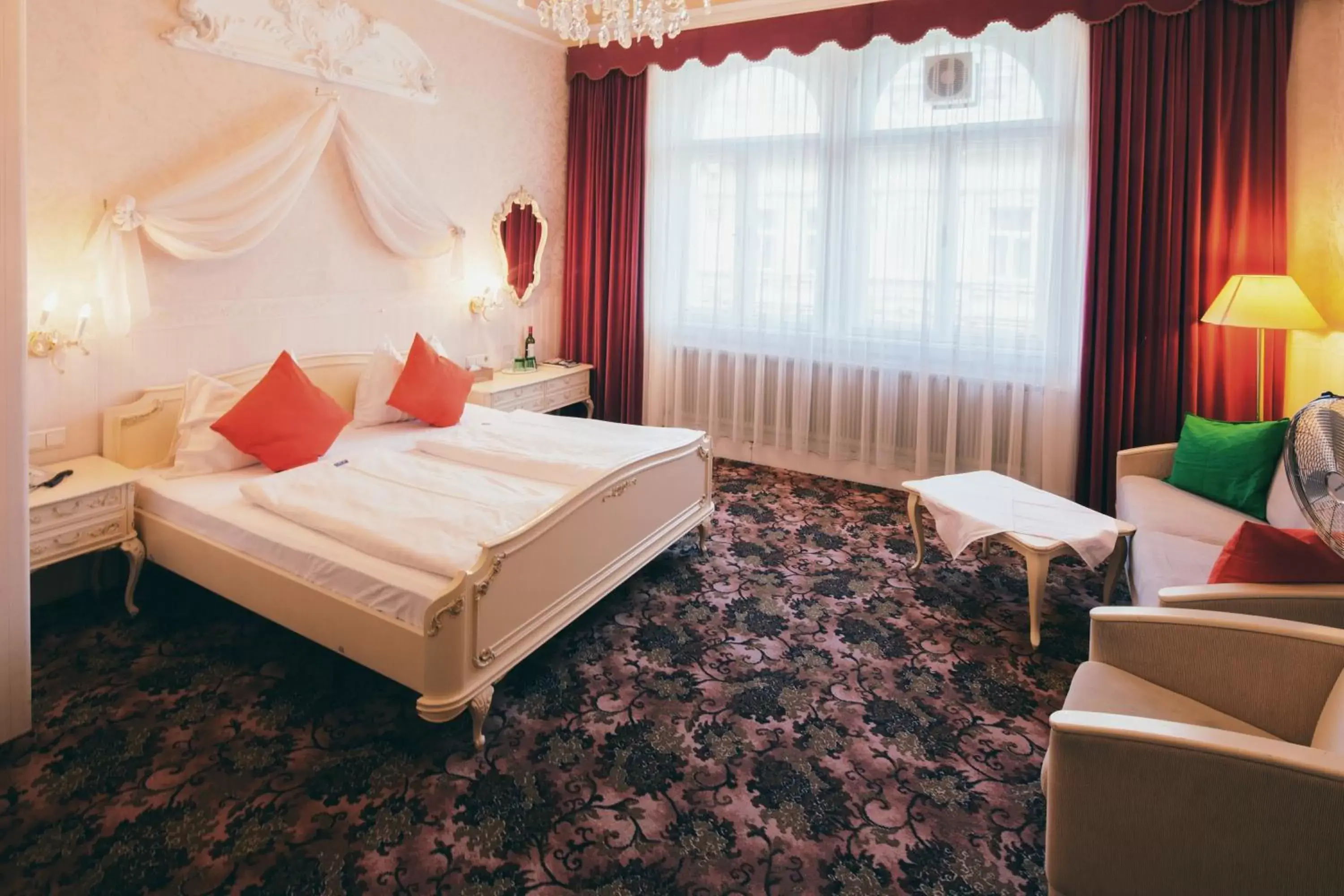 Bed in Aviano Boutiquehotel