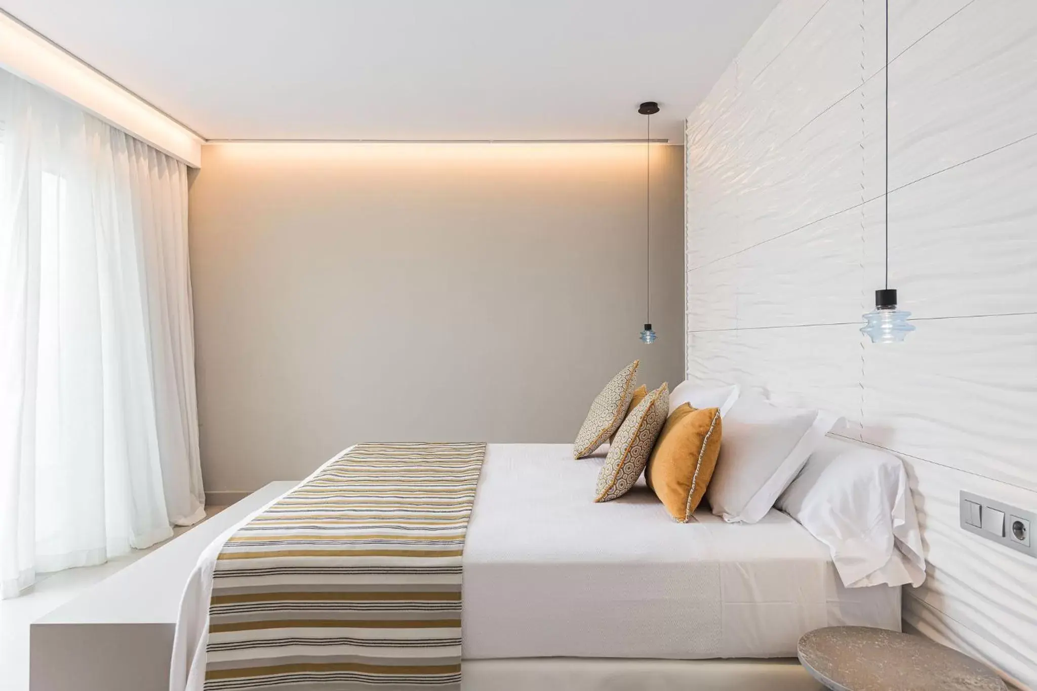 Bedroom, Bed in Hotel Planamar by Escampa Hotels