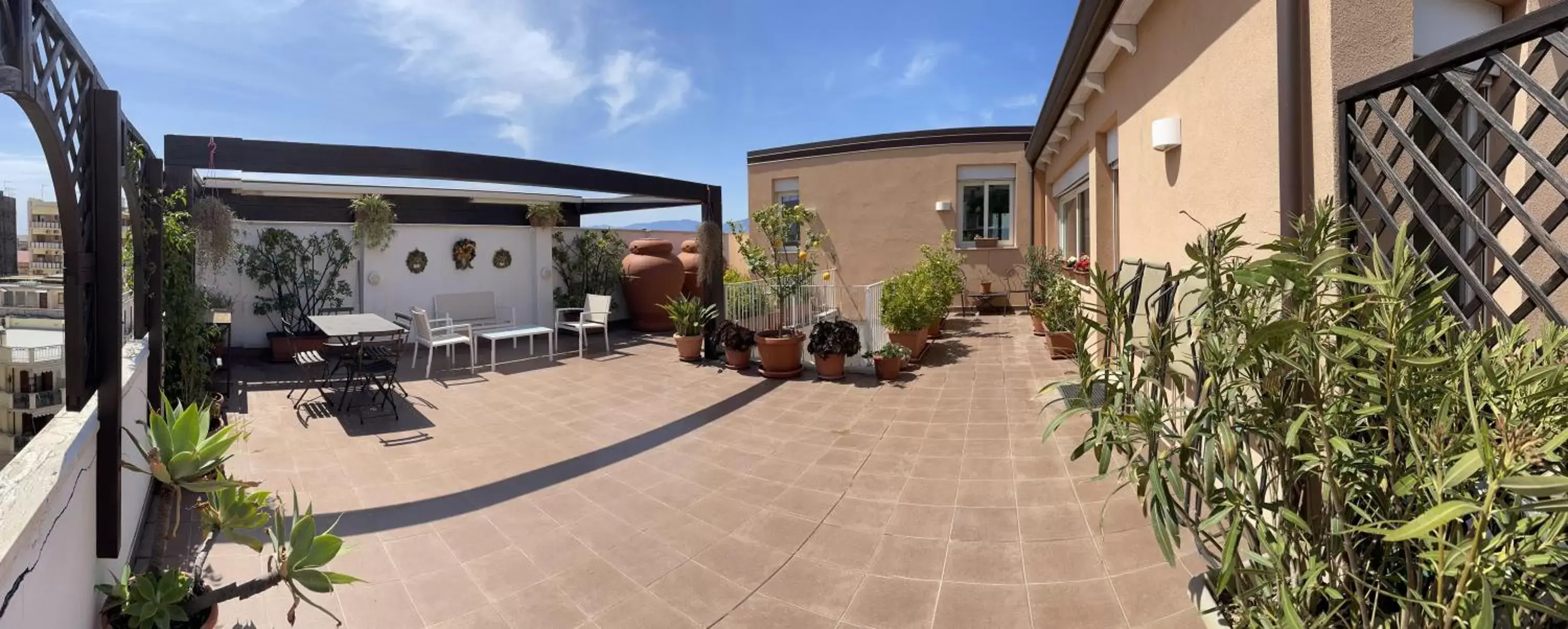 Patio, Property Building in B&B Pellicano Guest House