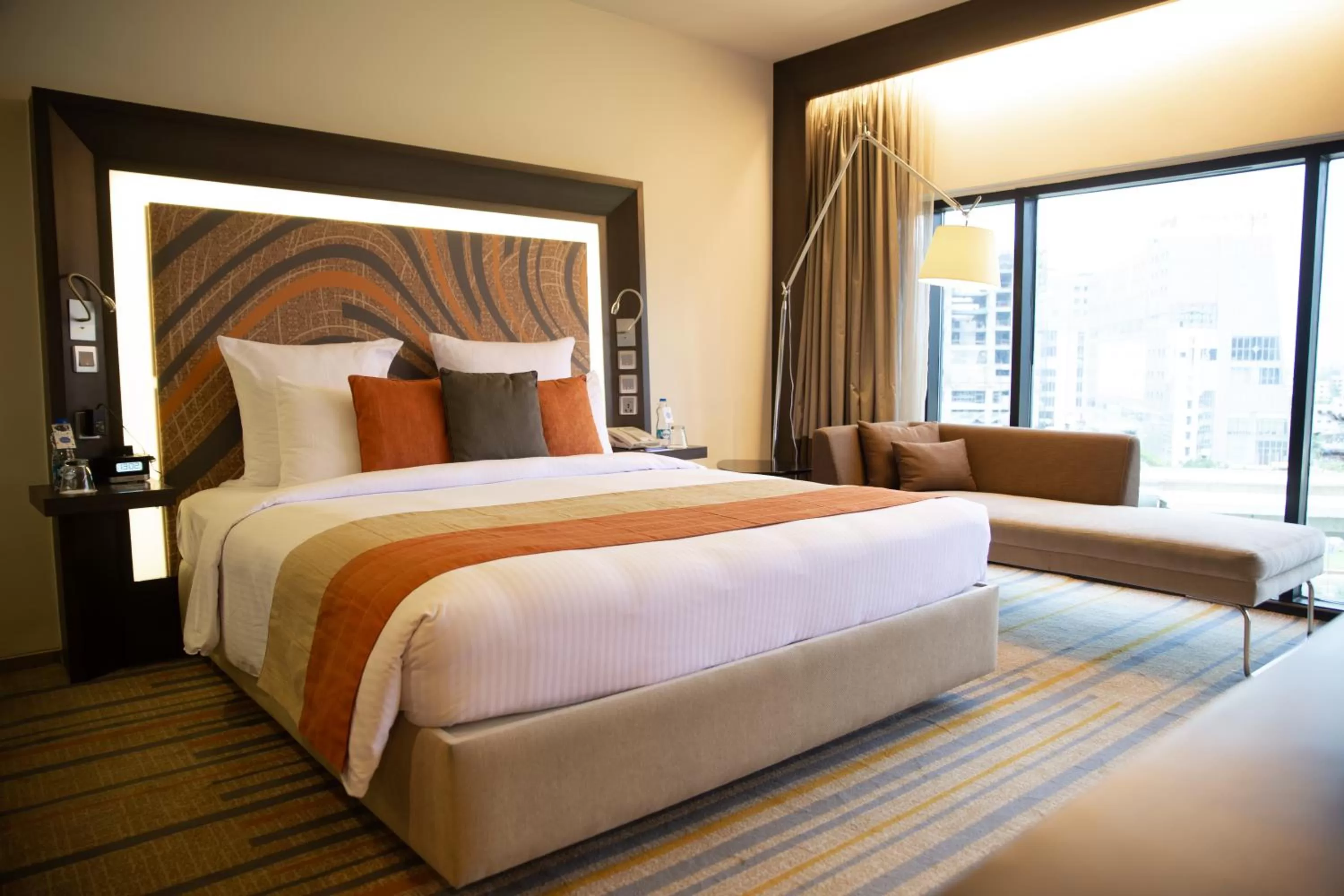 Bed in Novotel Kolkata Hotel and Residences