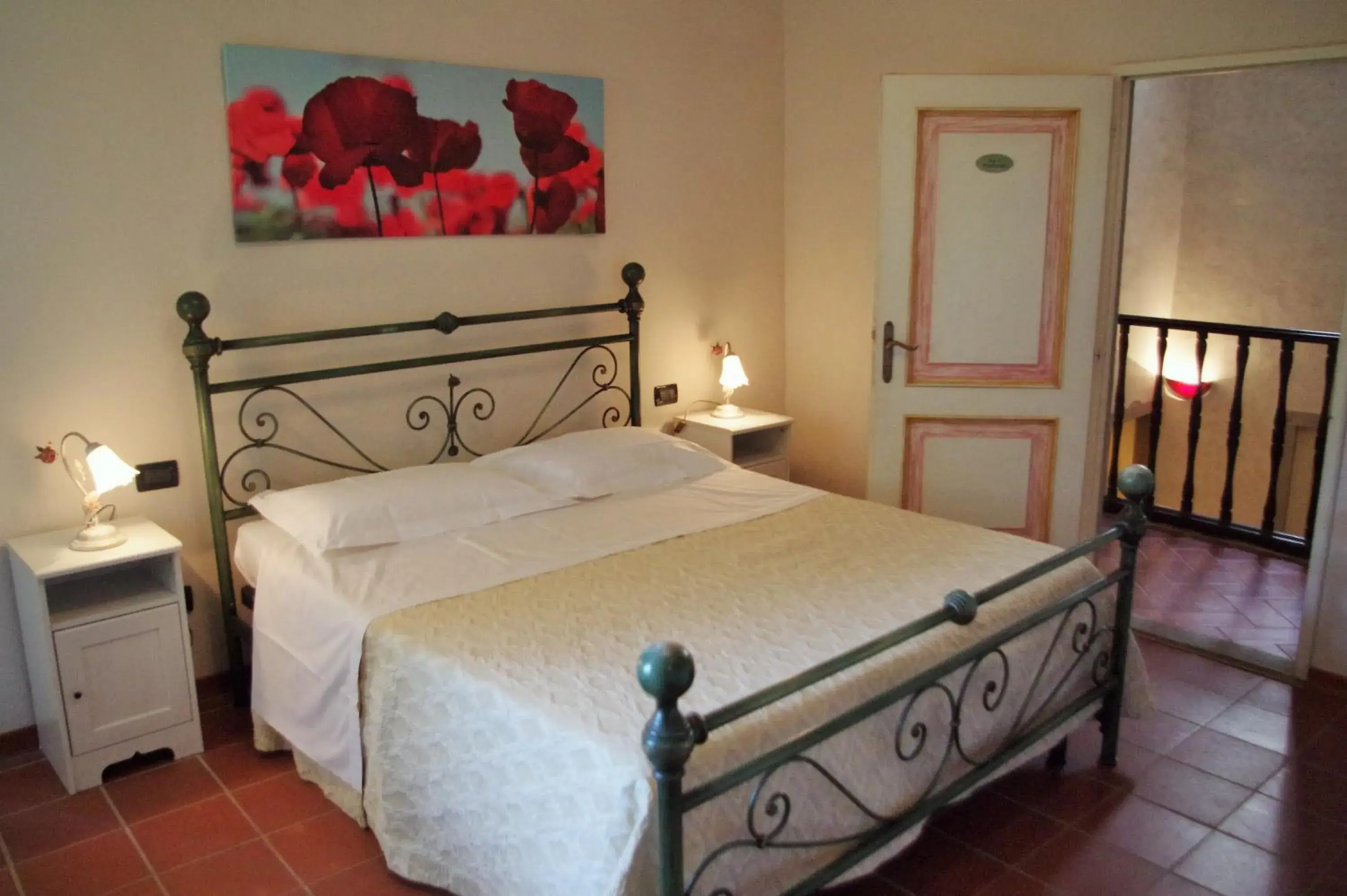 Bedroom in hu Norcenni Girasole Village