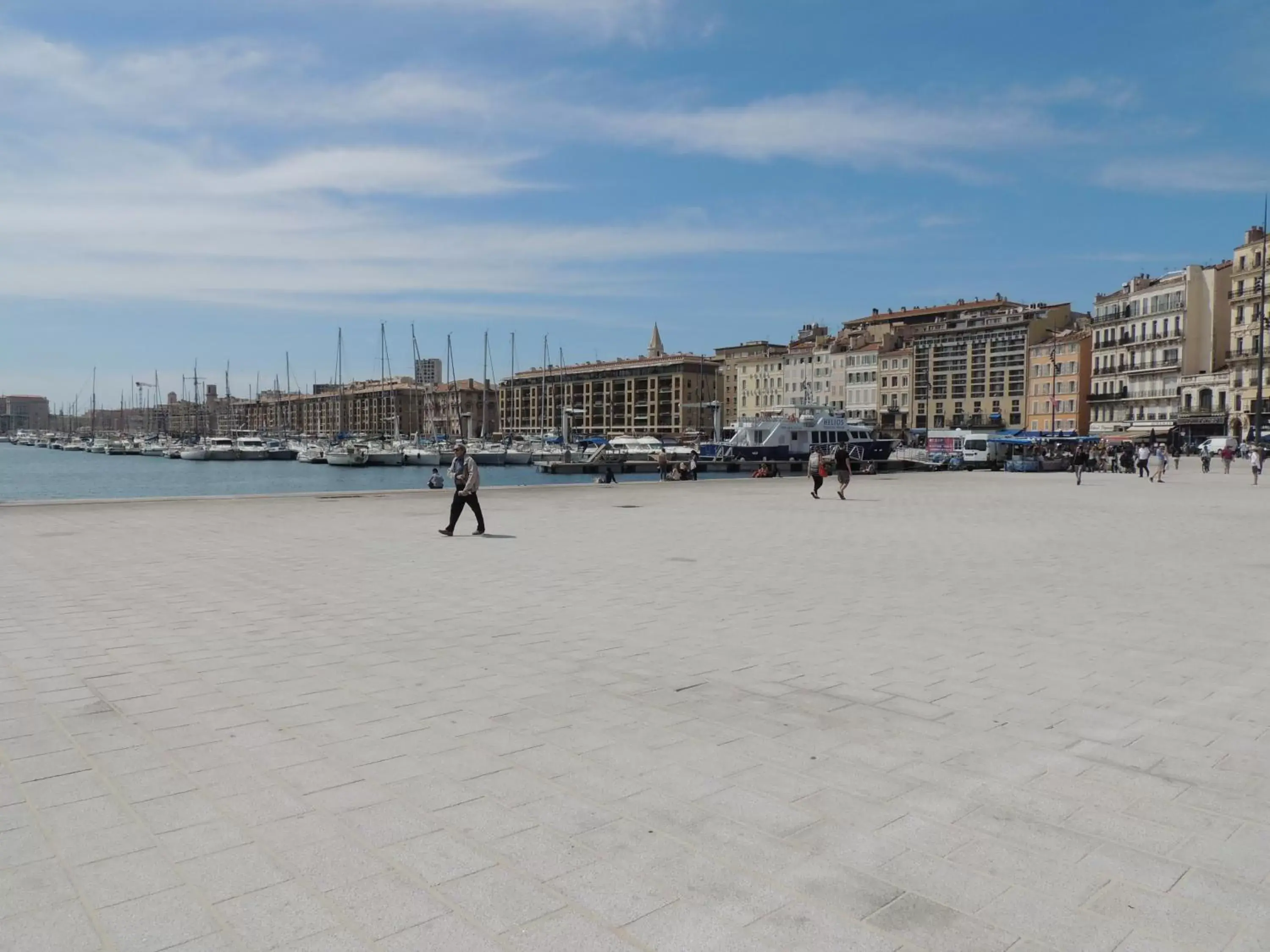 Area and facilities, Beach in Escale Oceania Marseille Vieux Port