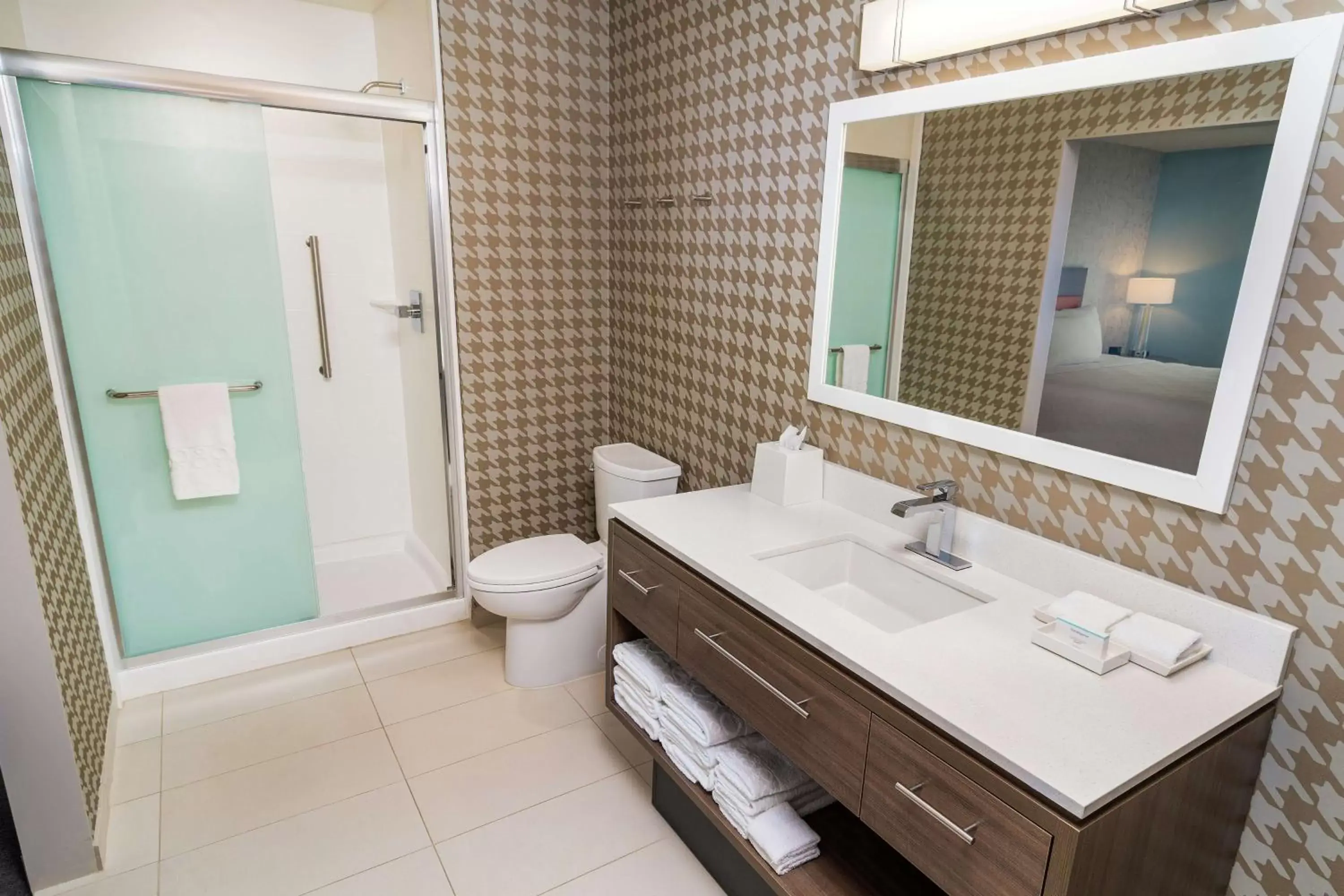 Bathroom in Home2 Suites by Hilton Las Vegas Stadium District