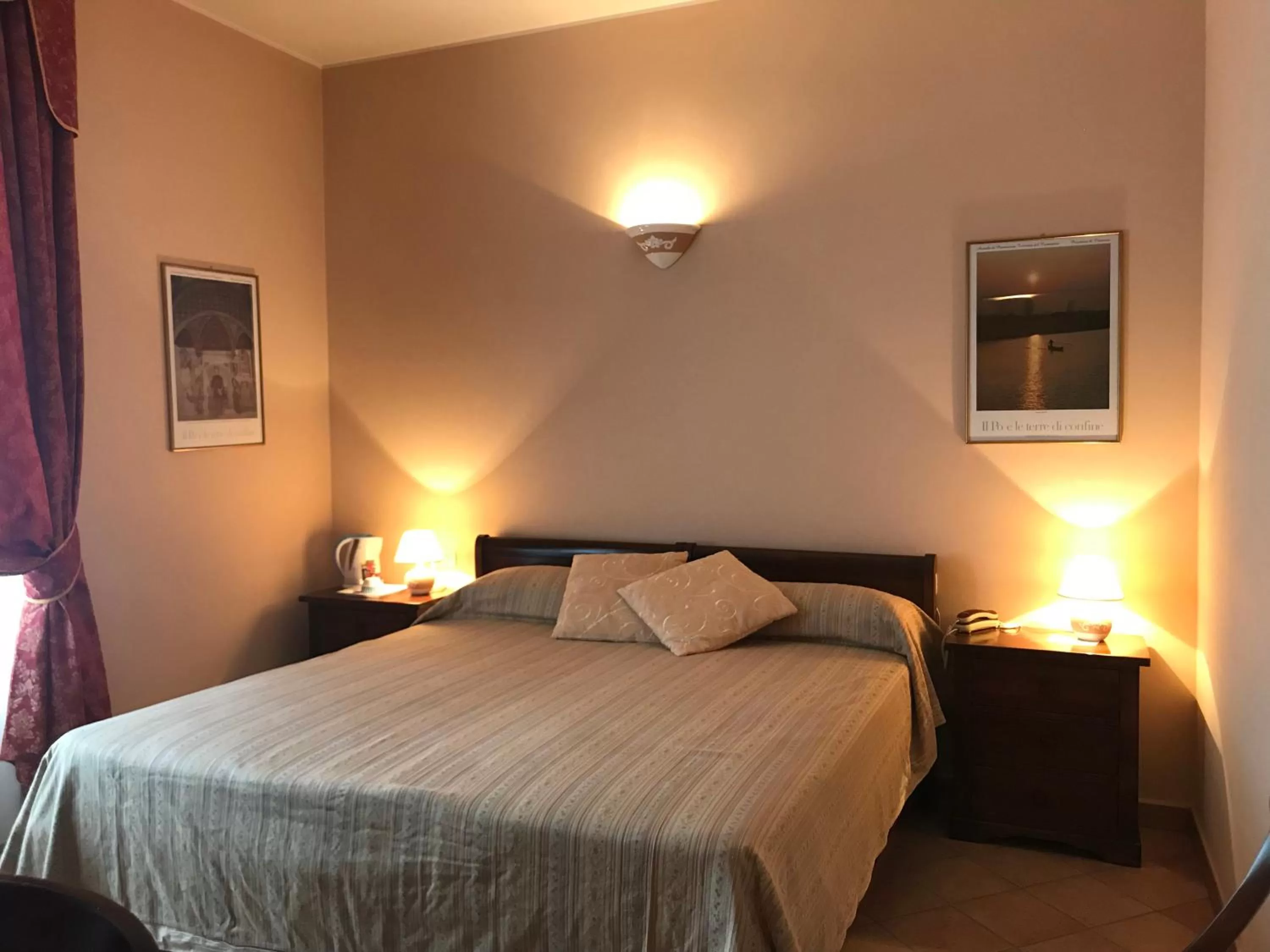 Bedroom in Locanda Ca’ Rossa