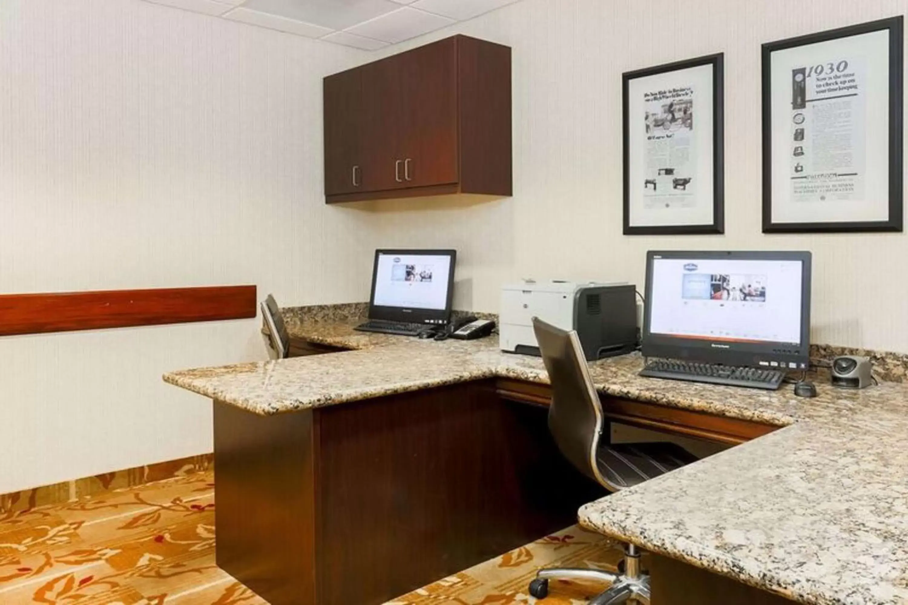 Business facilities, Business Area/Conference Room in Hampton Inn & Suites Poughkeepsie