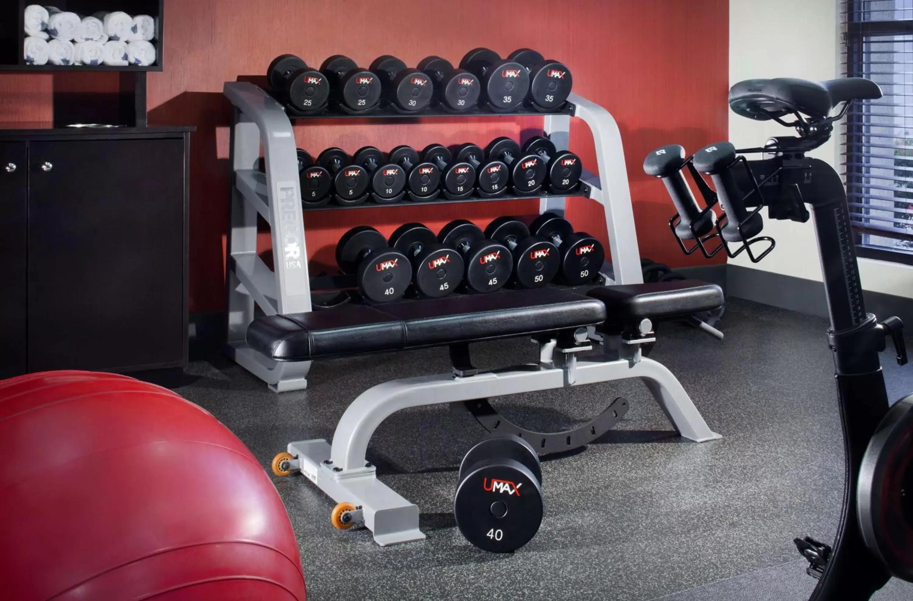 Fitness centre/facilities, Fitness Center/Facilities in Hampton Inn Charleston-Southridge