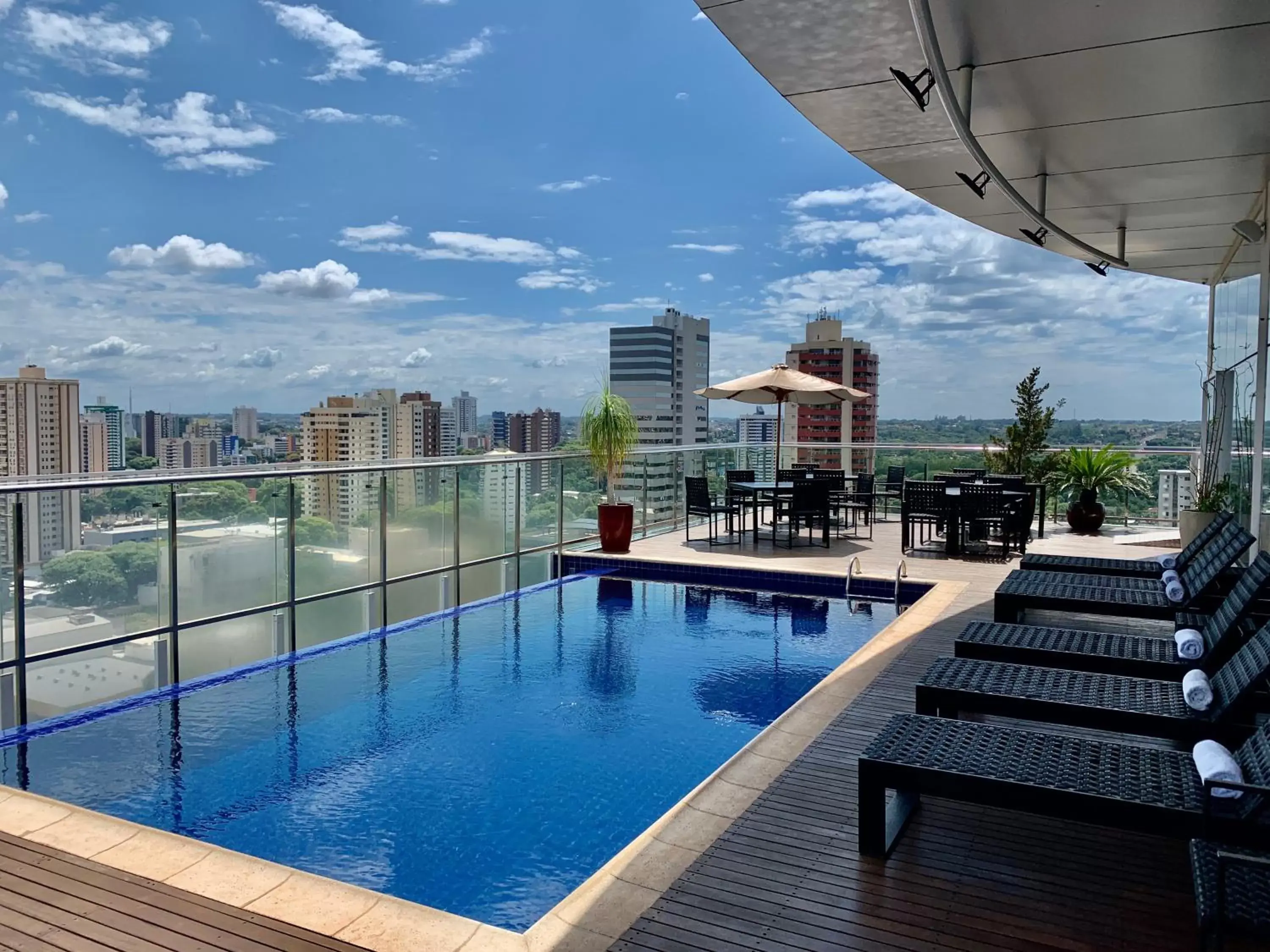 Swimming Pool in Viale Tower Hotel