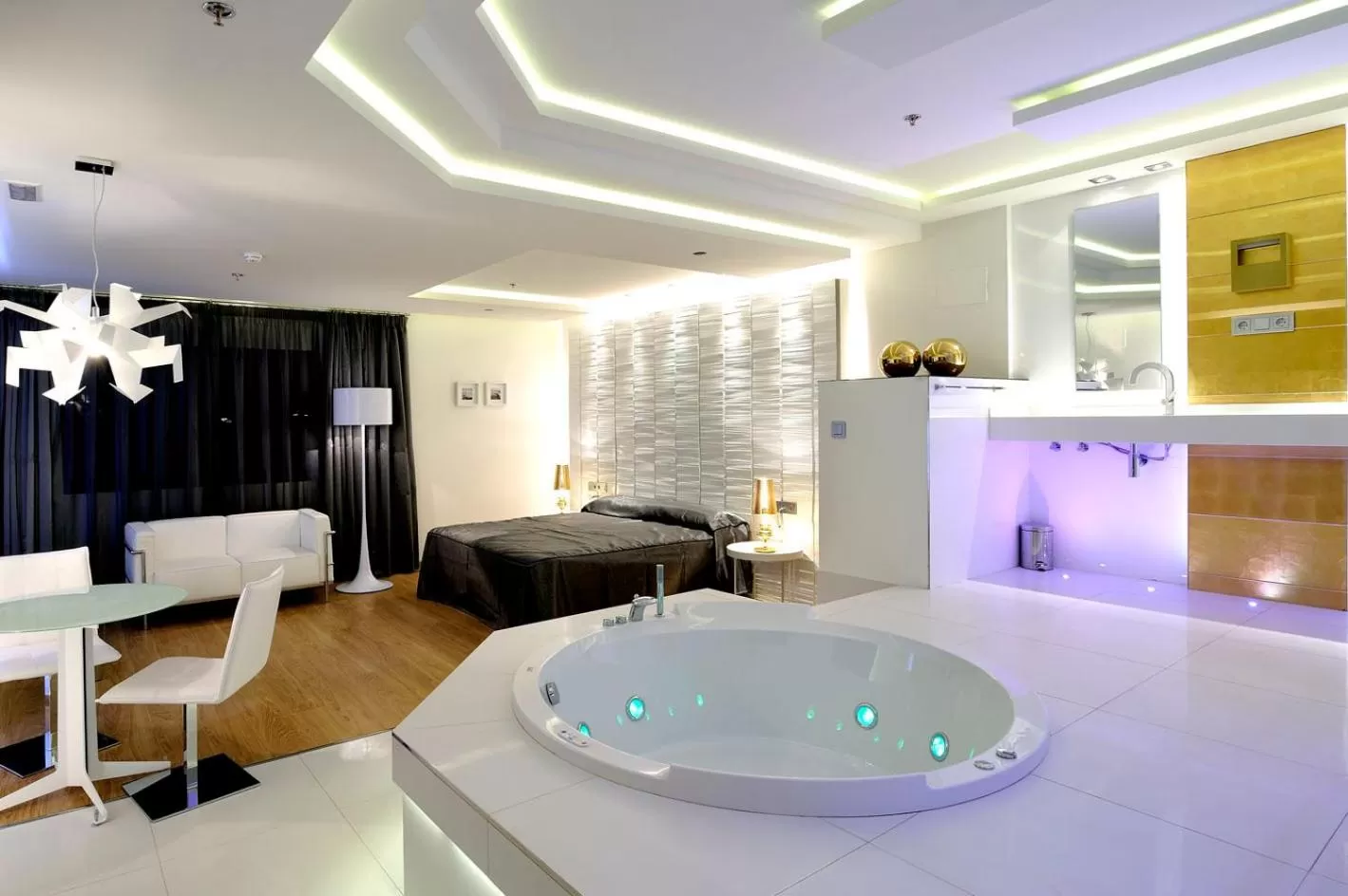 Photo of the whole room in Kadrit Hotel