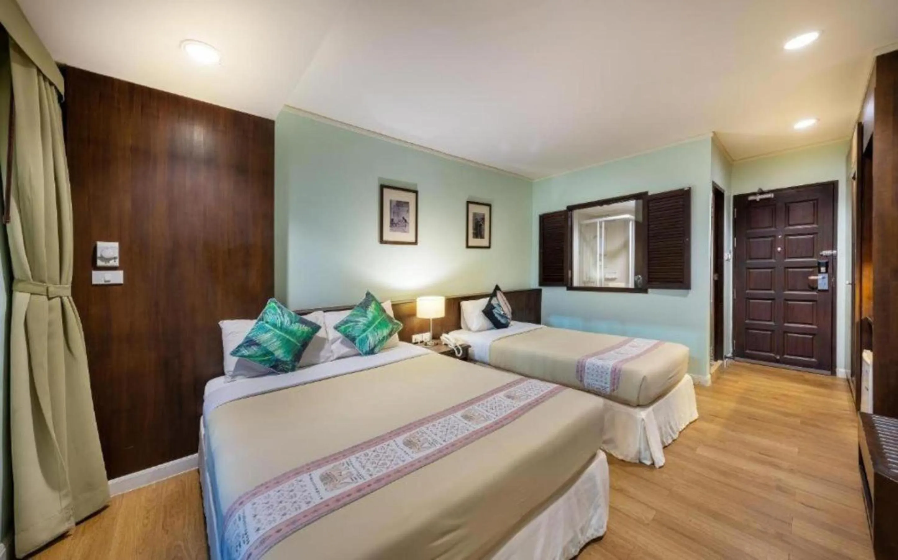 Bedroom, Bed in The Jomtien Twelve