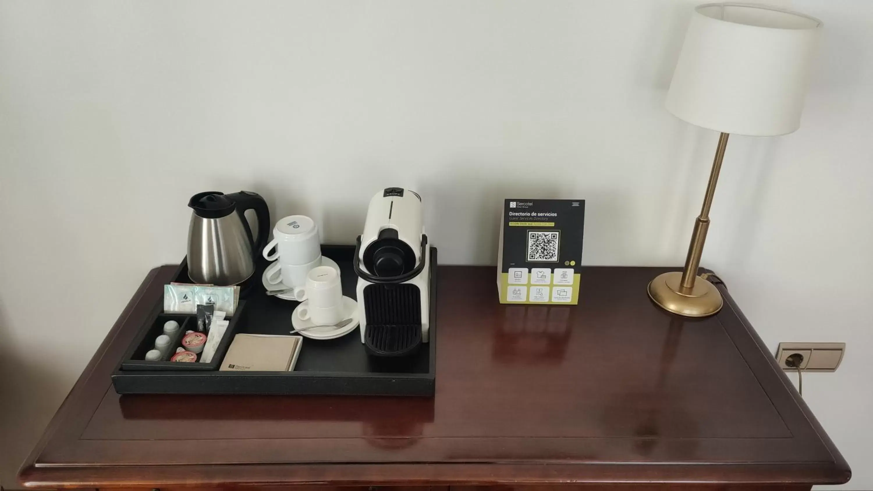 Coffee/tea facilities in Sercotel Palacio de los Gamboa