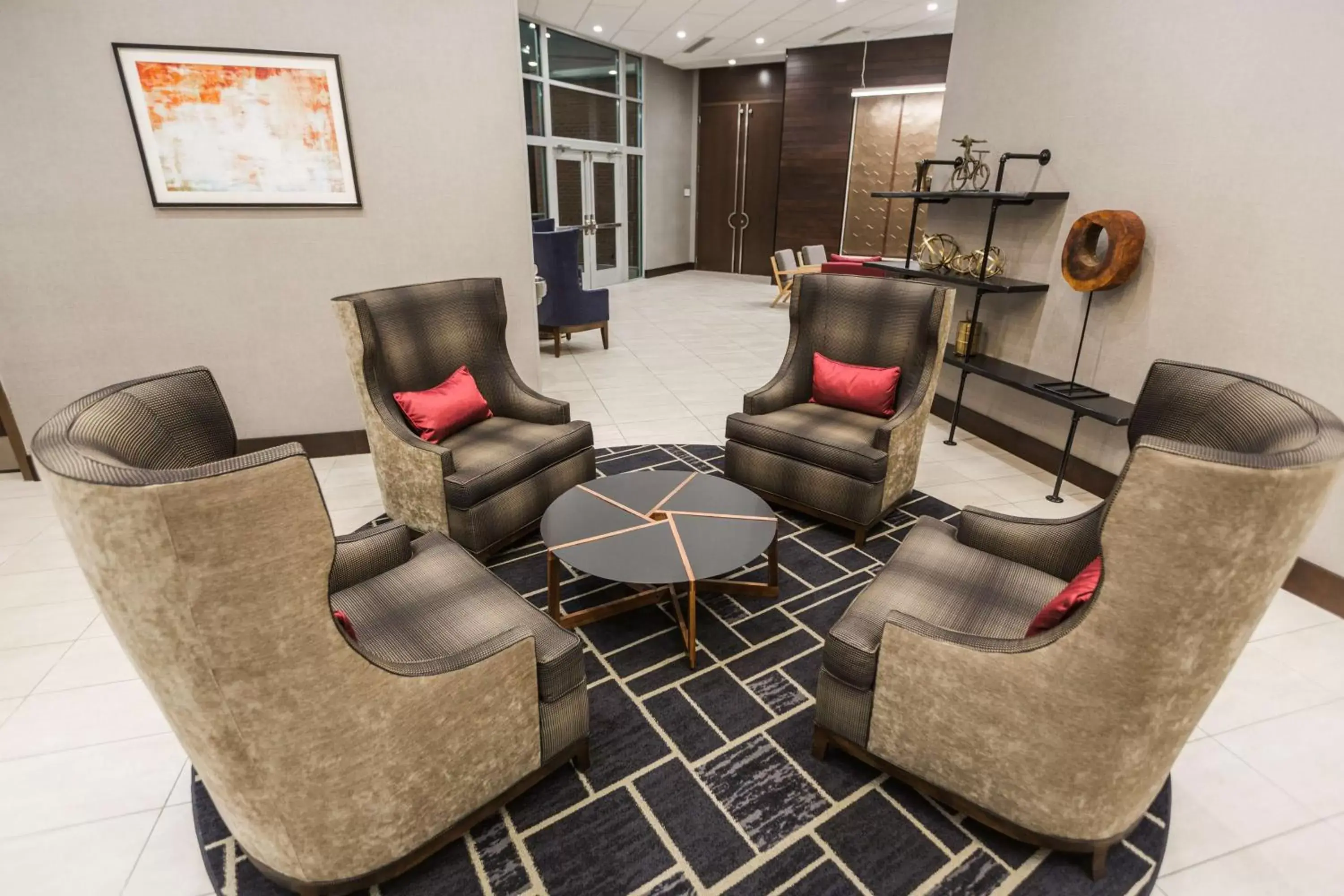Lounge or bar, Seating Area in Hyatt Place Greenville Downtown