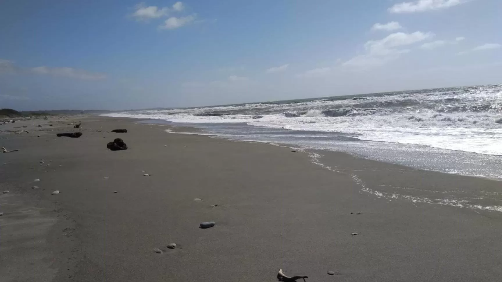 Beach in Awatuna Sunset Lodge