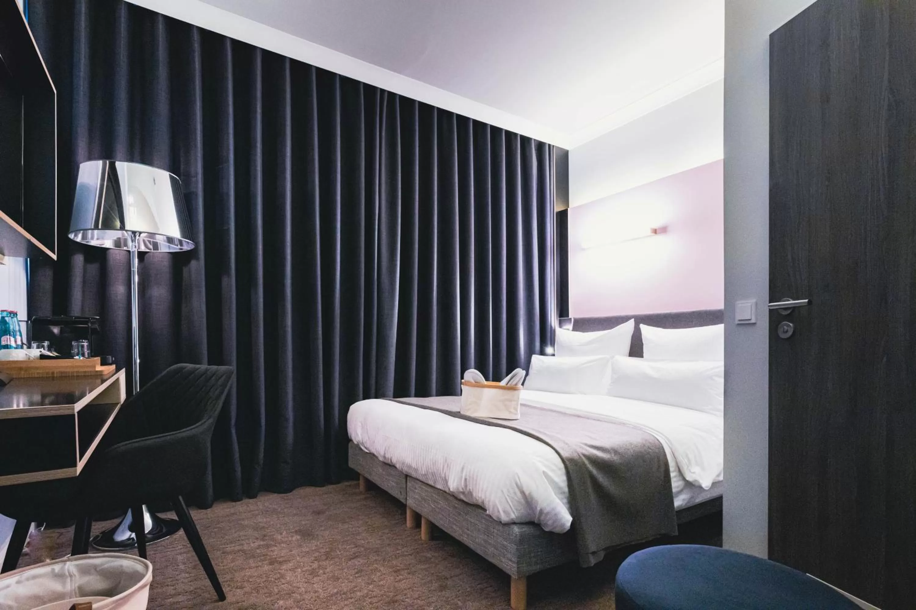 Photo of the whole room, Bed in MountainPark | Event- und Tagungshotel