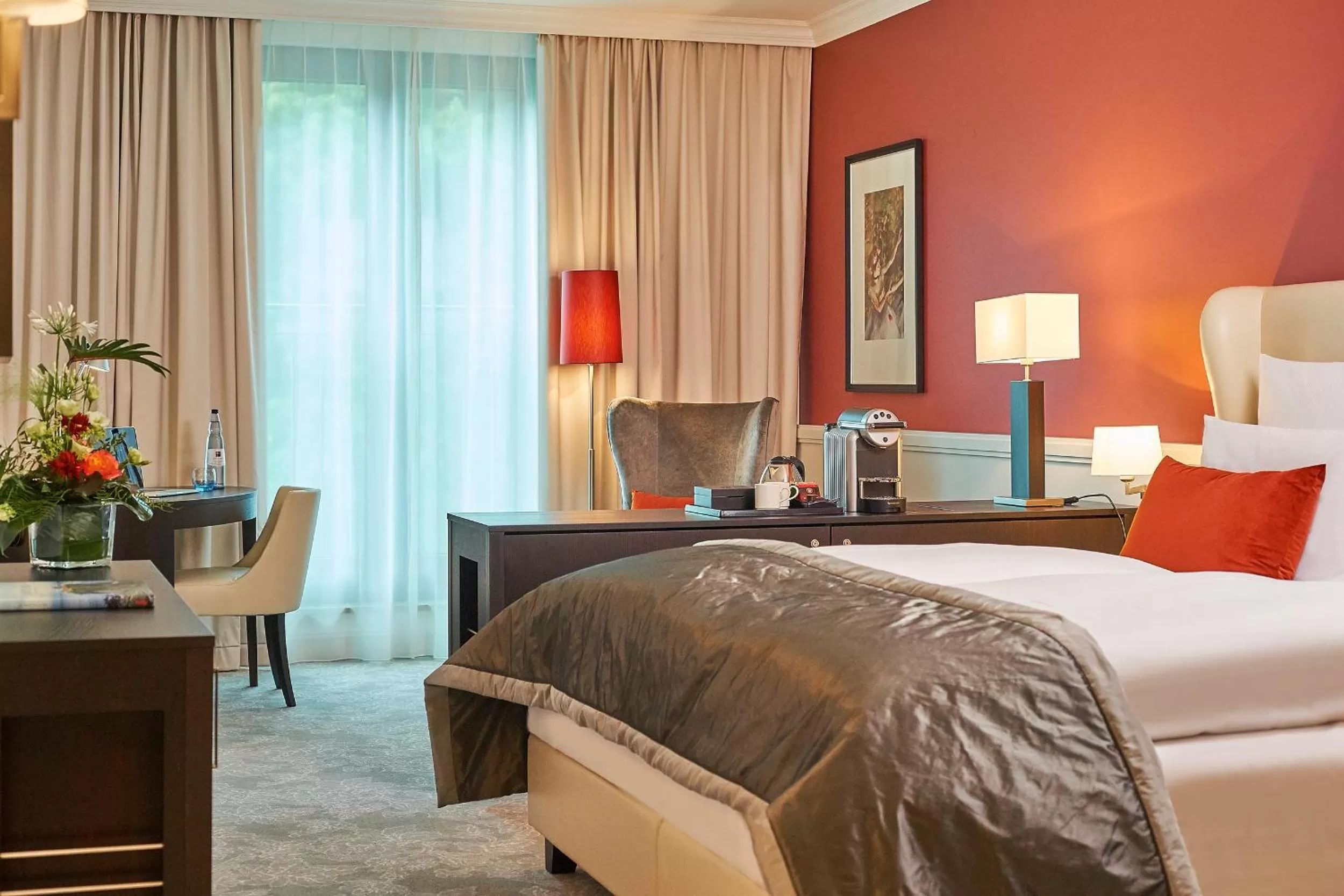 Bedroom, Bed in Dorint Hotel Frankfurt/Oberursel