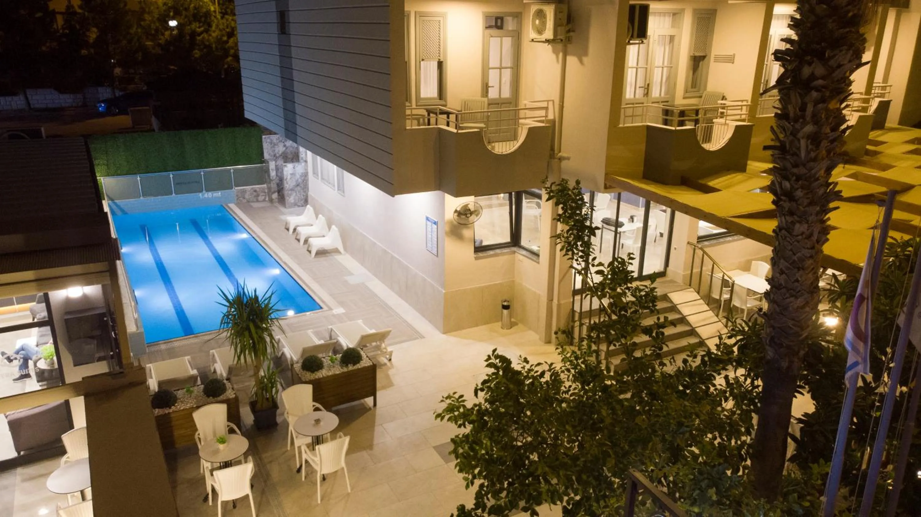 Swimming pool in OPERA Hotel Antalya