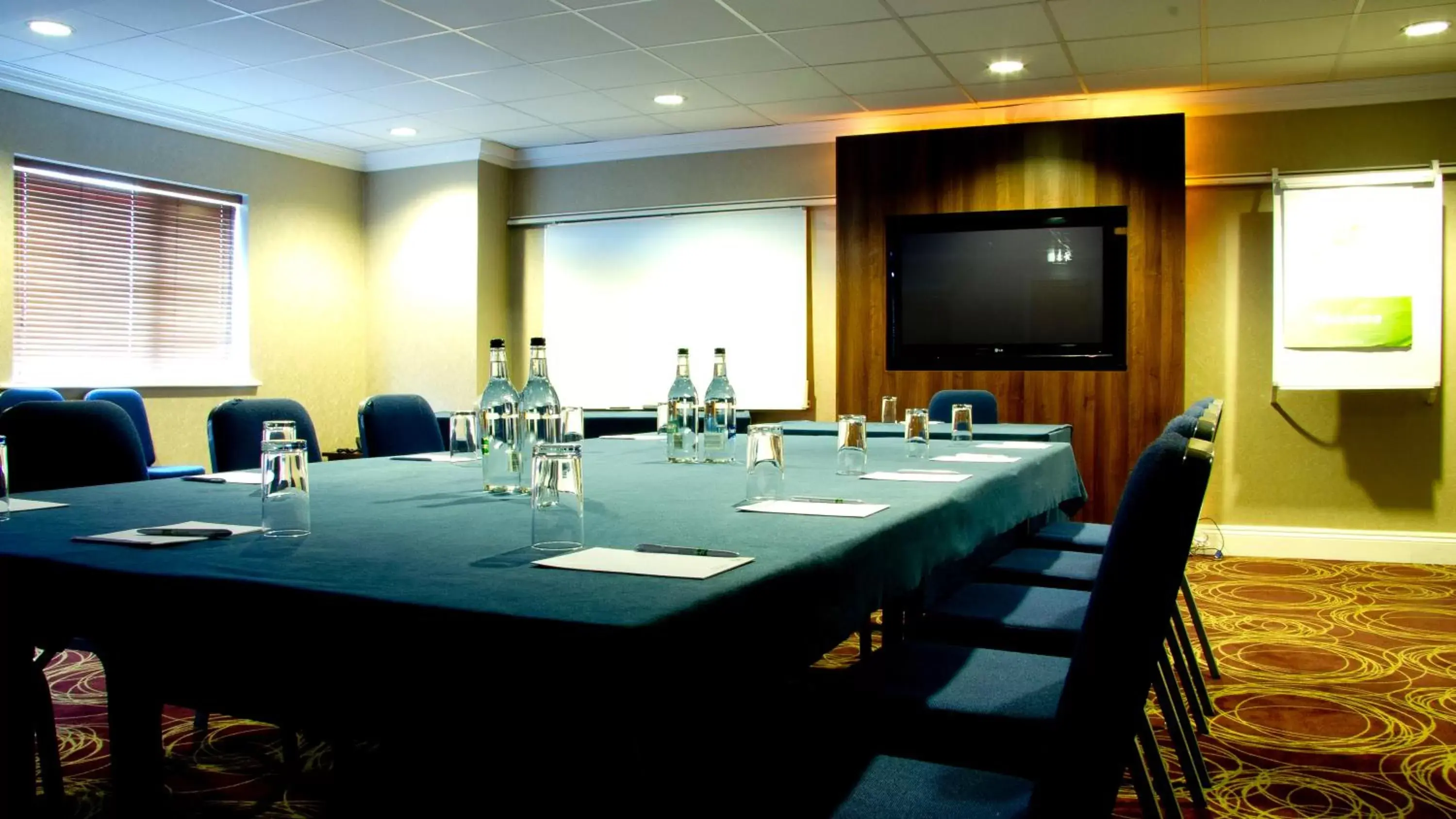 Meeting/conference room in Holiday Inn Barnsley, an IHG Hotel