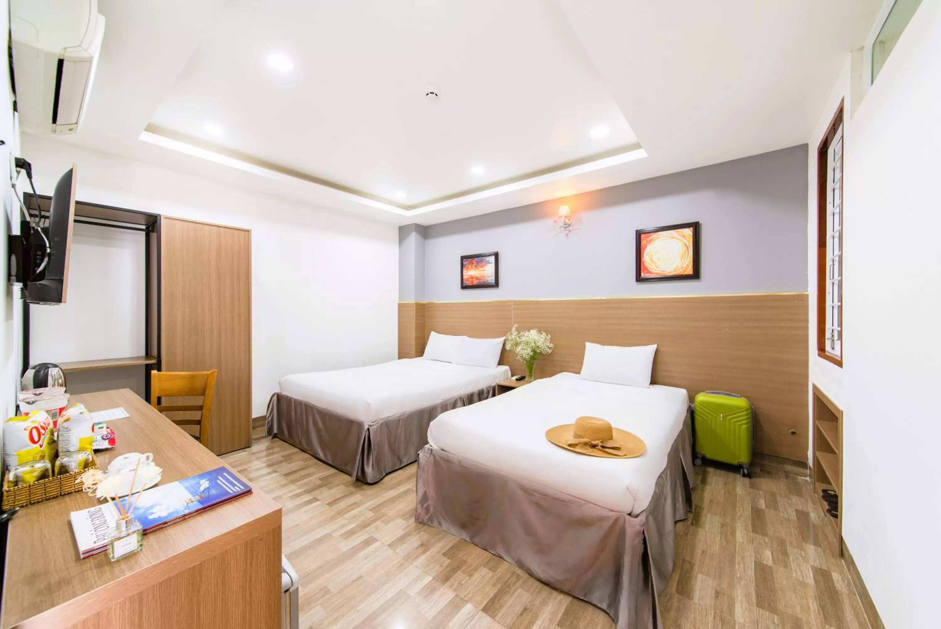 TV and multimedia in Arise Seaside Hotel