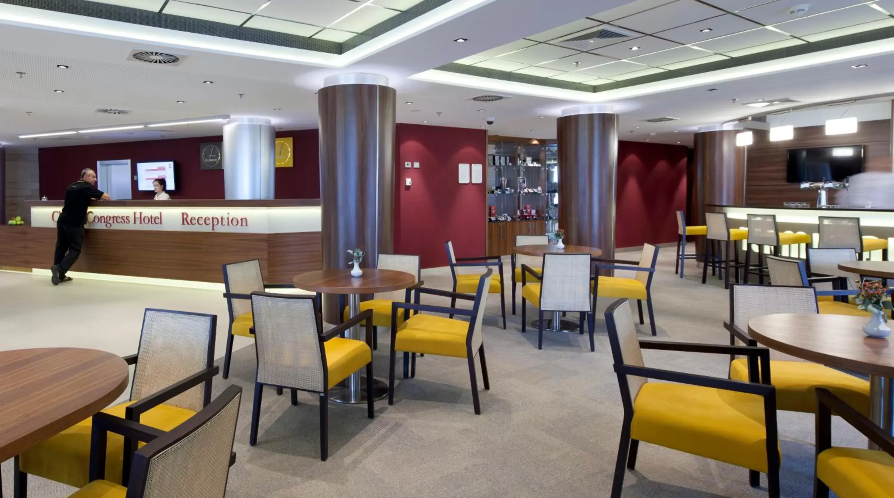 Lobby or reception, Restaurant/Places to Eat in Clarion Congress Hotel Olomouc