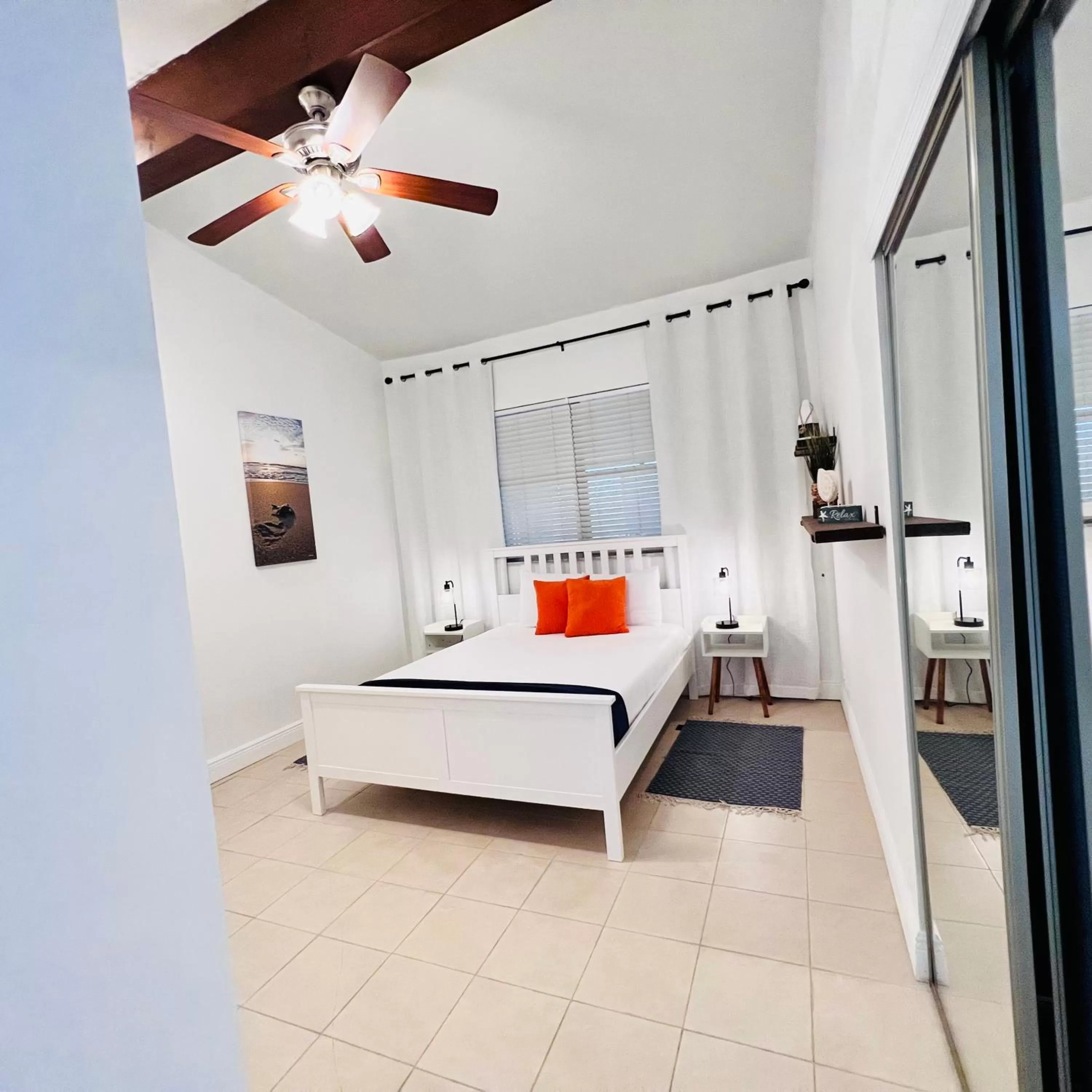 Bedroom, Bed in CocoBay 2BR Condos Near Beach, Galleria Mall, Wilton Manors, Cruise Port