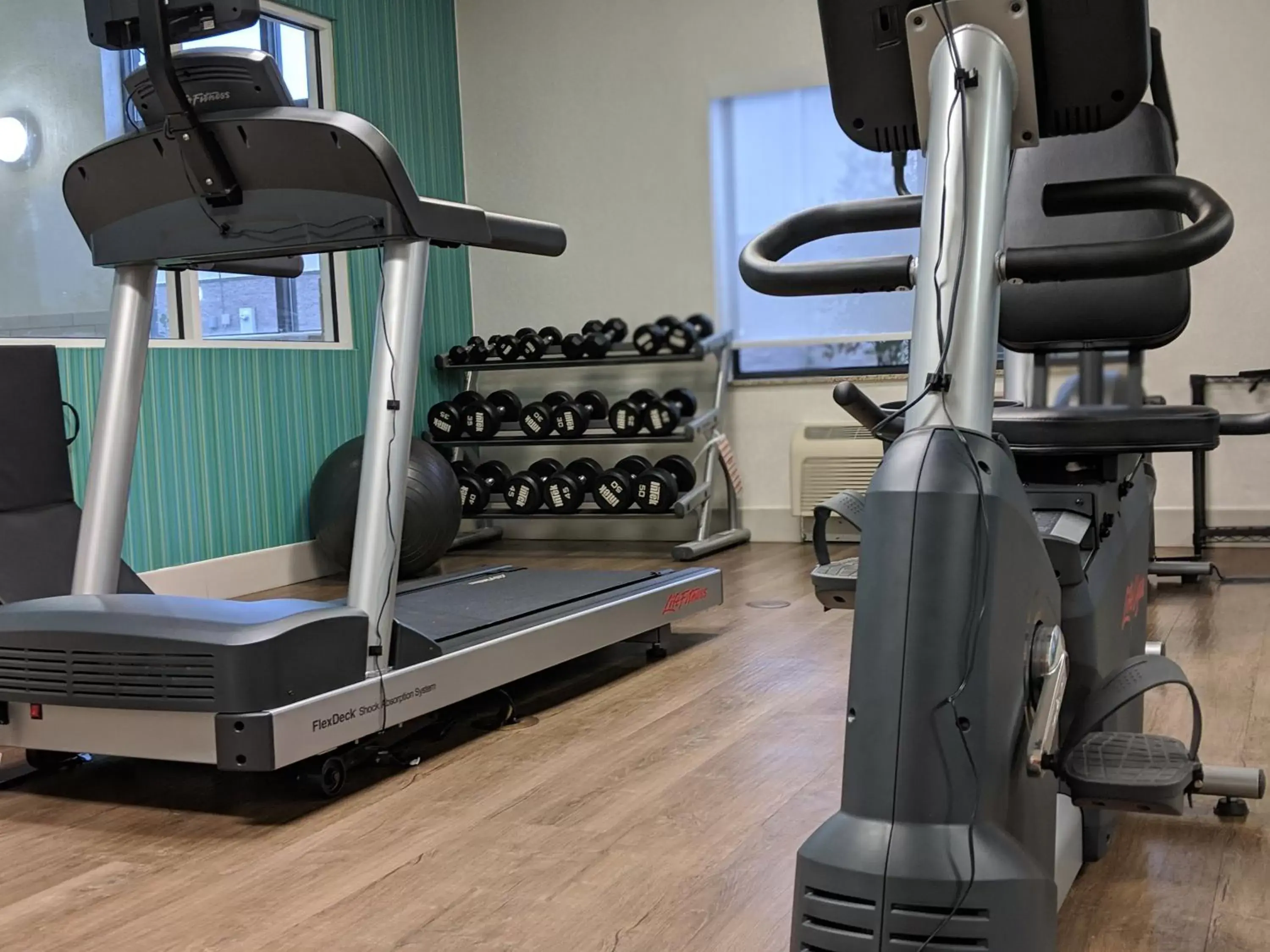 Spa and wellness centre/facilities in Holiday Inn Express Hotel & Suites Claypool Hill -Richlands Area by IHG Spa and wellness centre/facilities in Holiday Inn Express Hotel & Suites Claypool Hill -Richlands Area by IHG