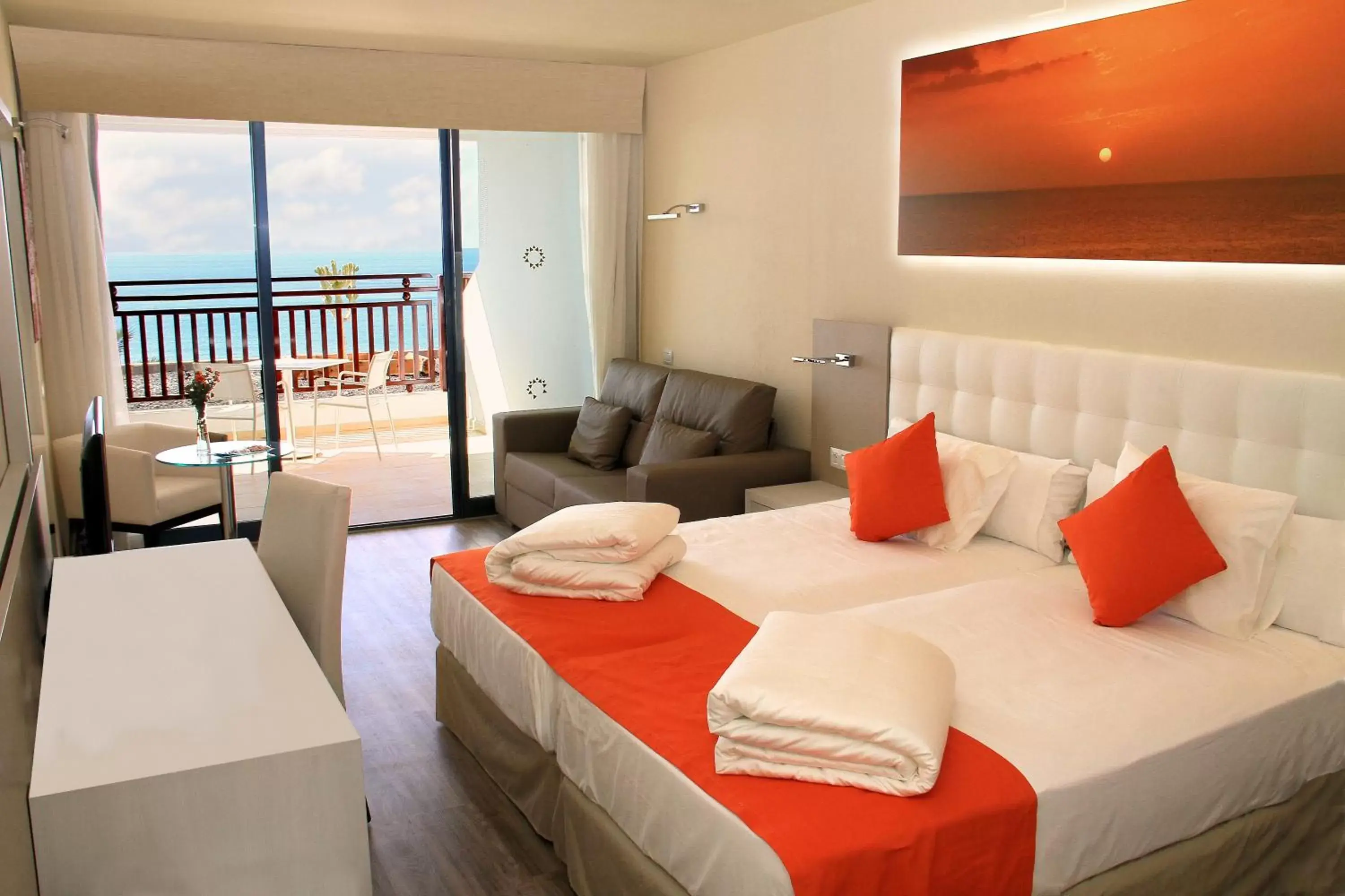 Superior Quadruple Room with Sea View (2 Adults + 2 Children) in Sandos Papagayo
